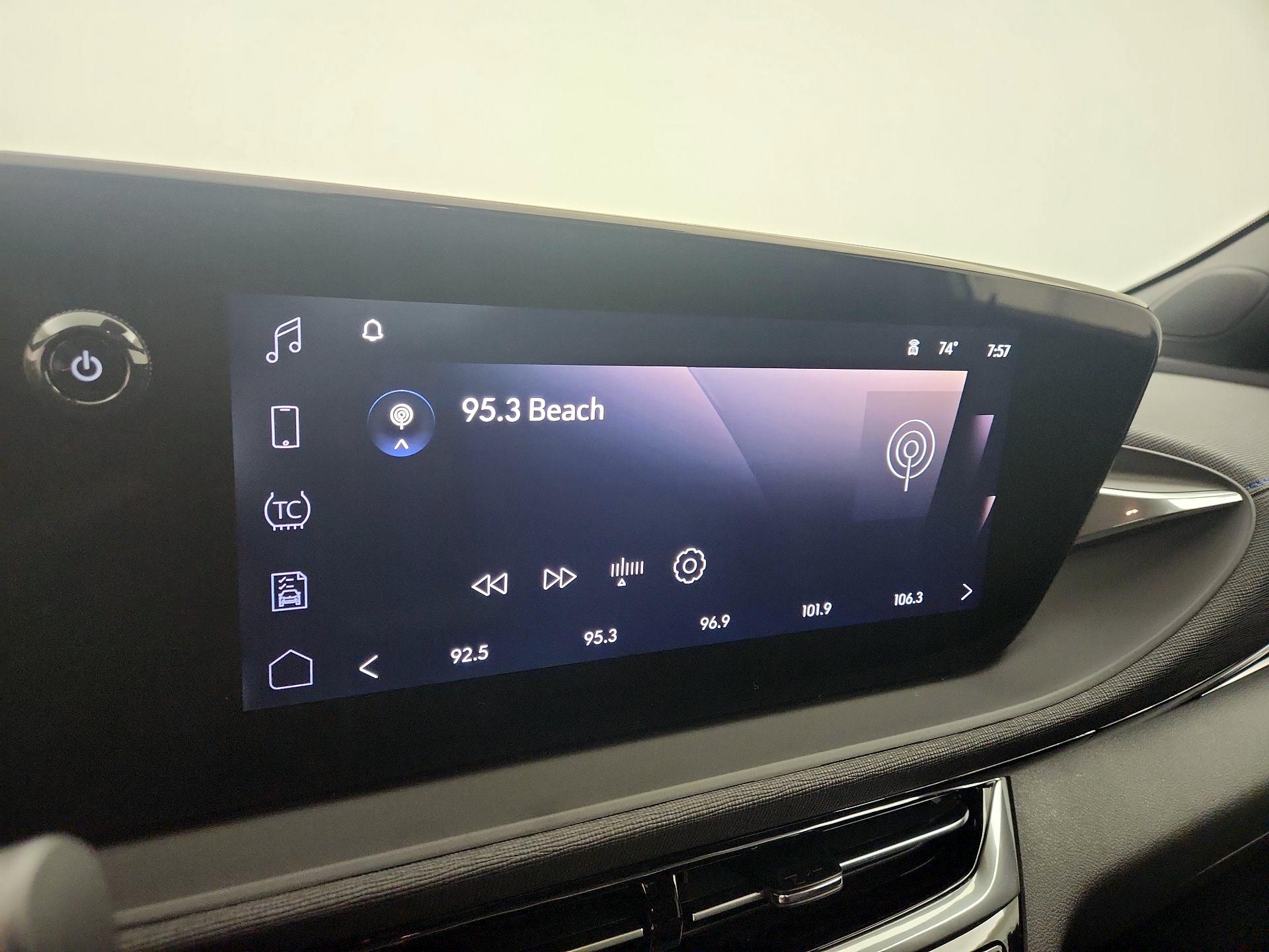 Thumbnail: 2024 Buick Envista - 15