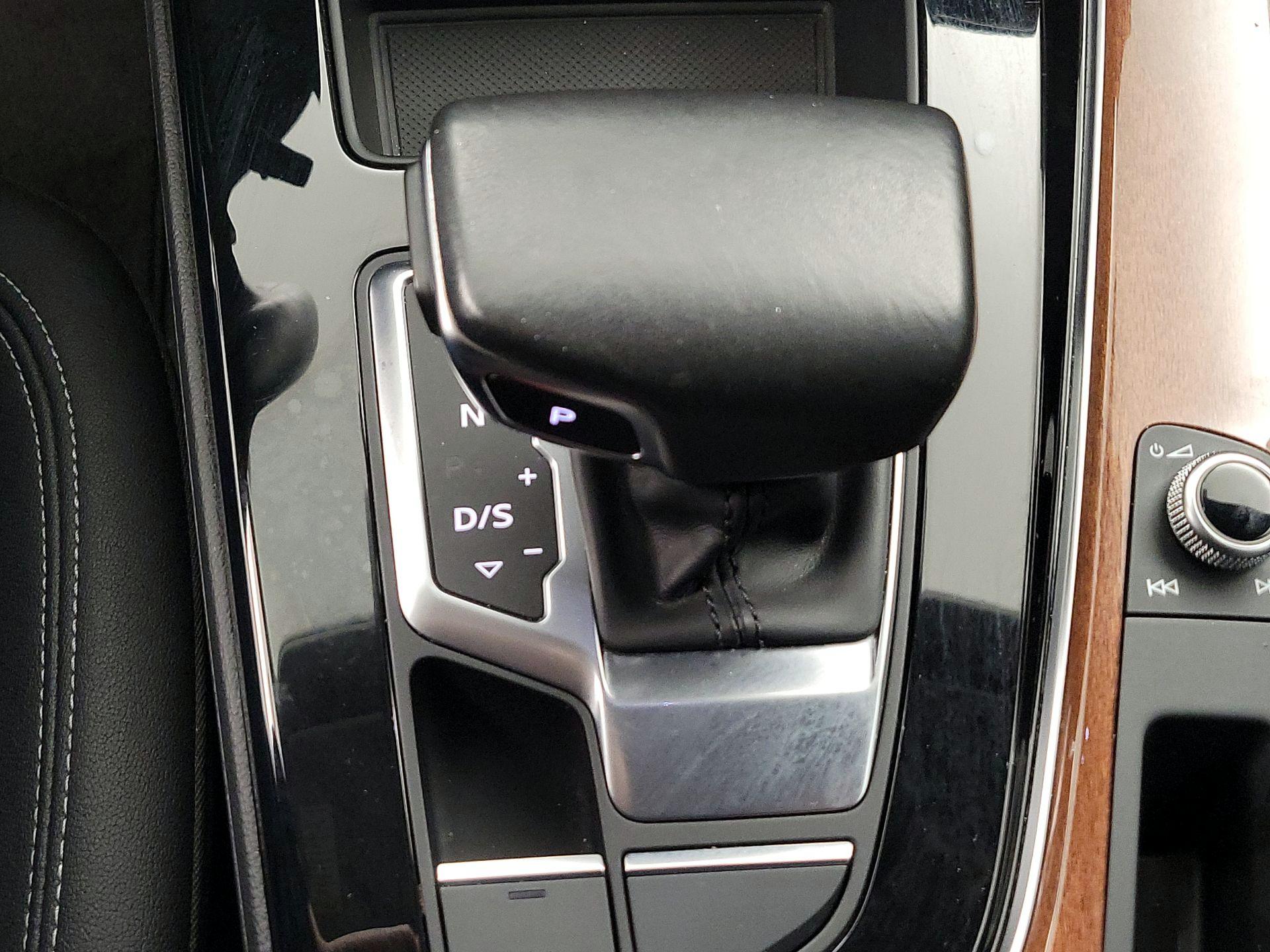 Thumbnail: 2022 Audi A5 - 17