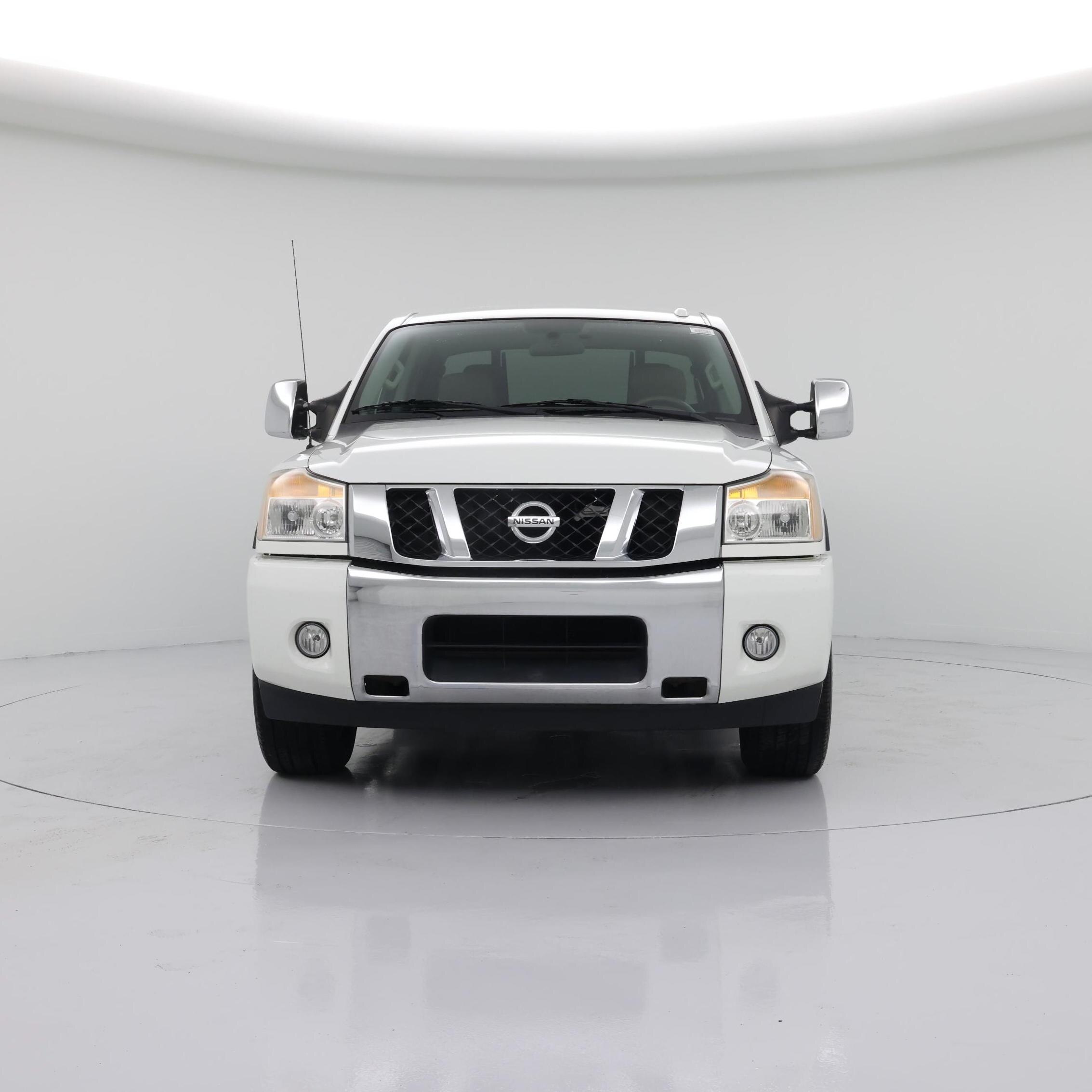 Thumbnail: 2015 Nissan Titan - 5