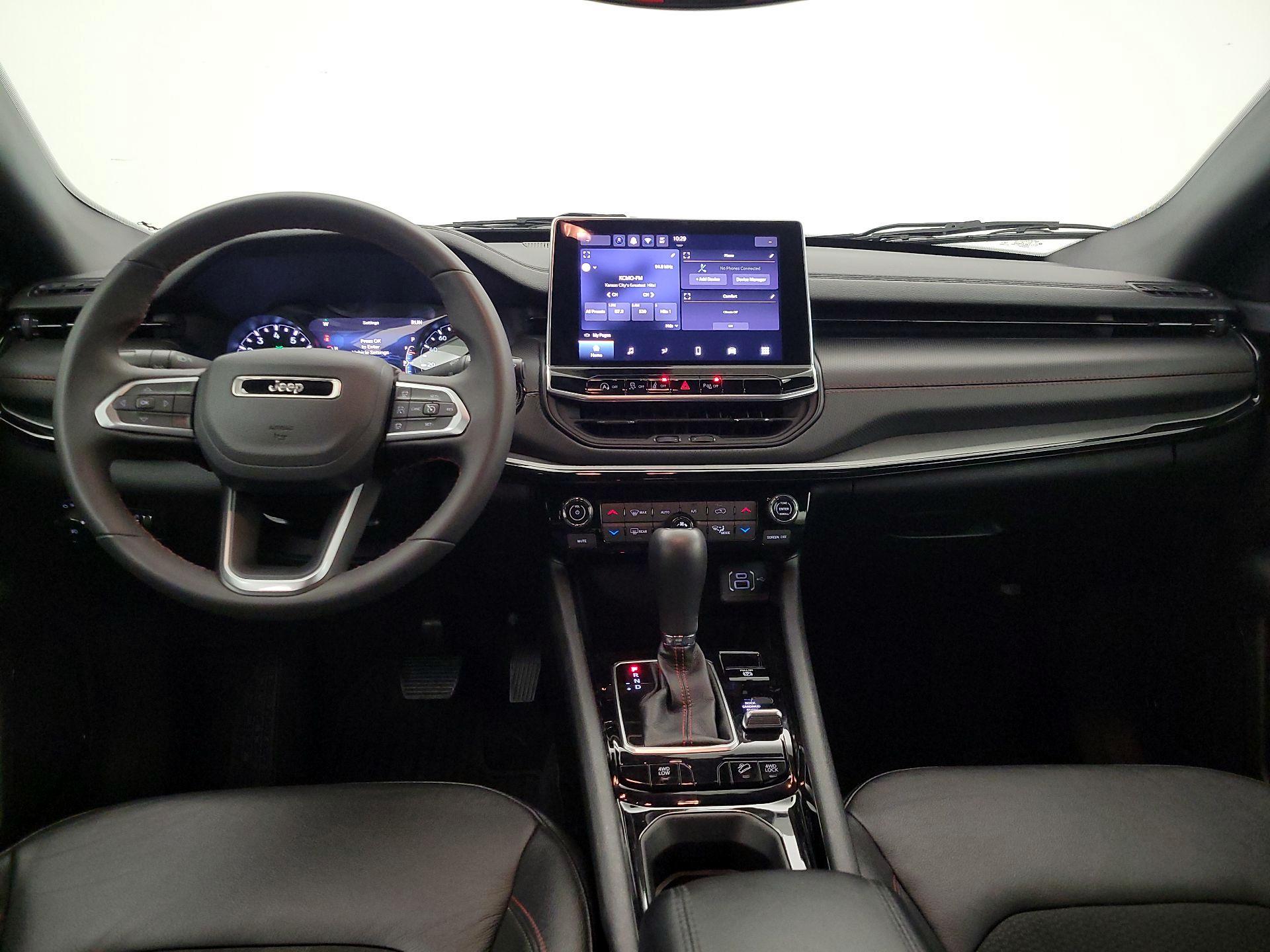 Thumbnail: 2024 Jeep Compass - 9