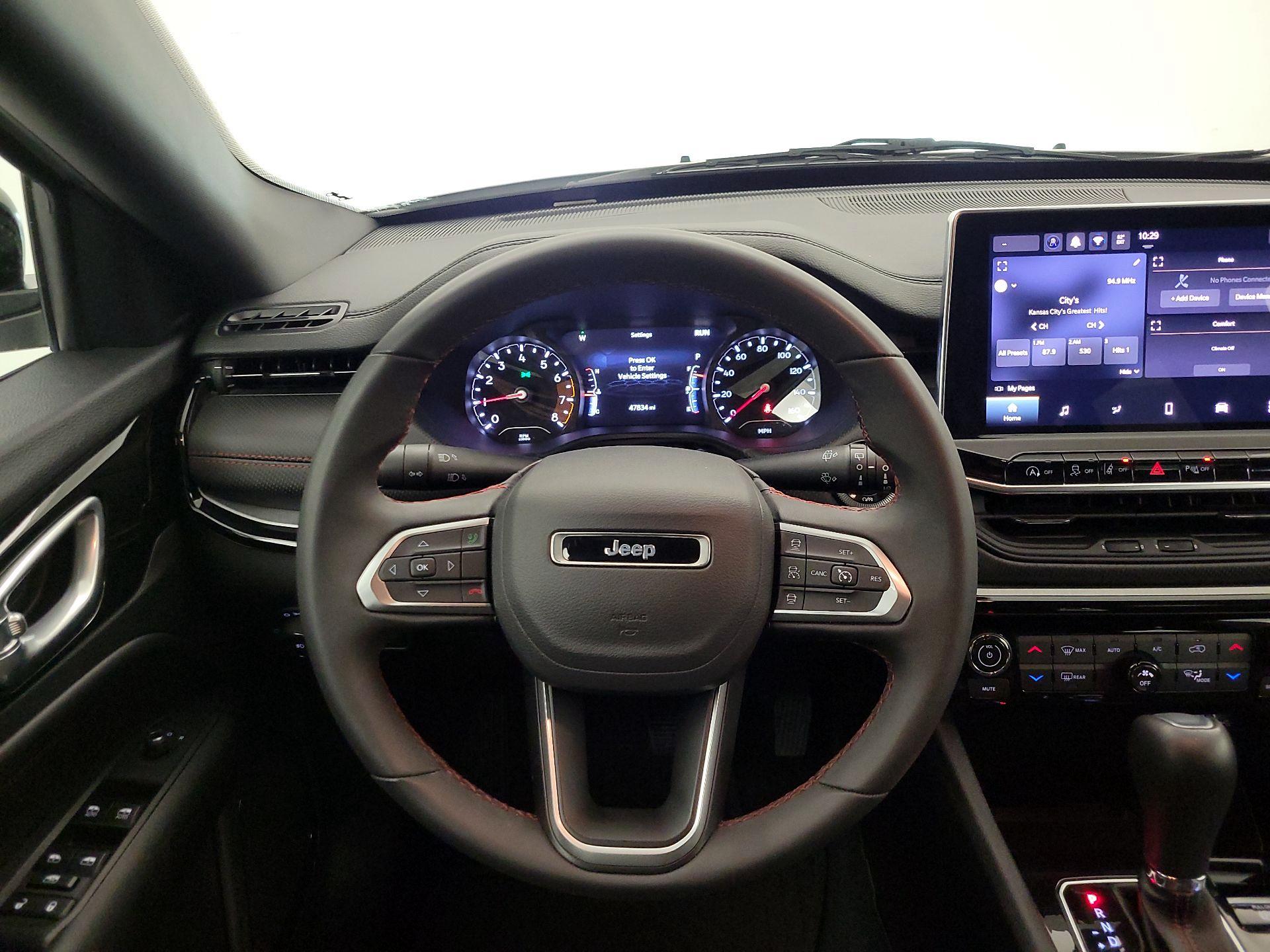 Thumbnail: 2024 Jeep Compass - 10