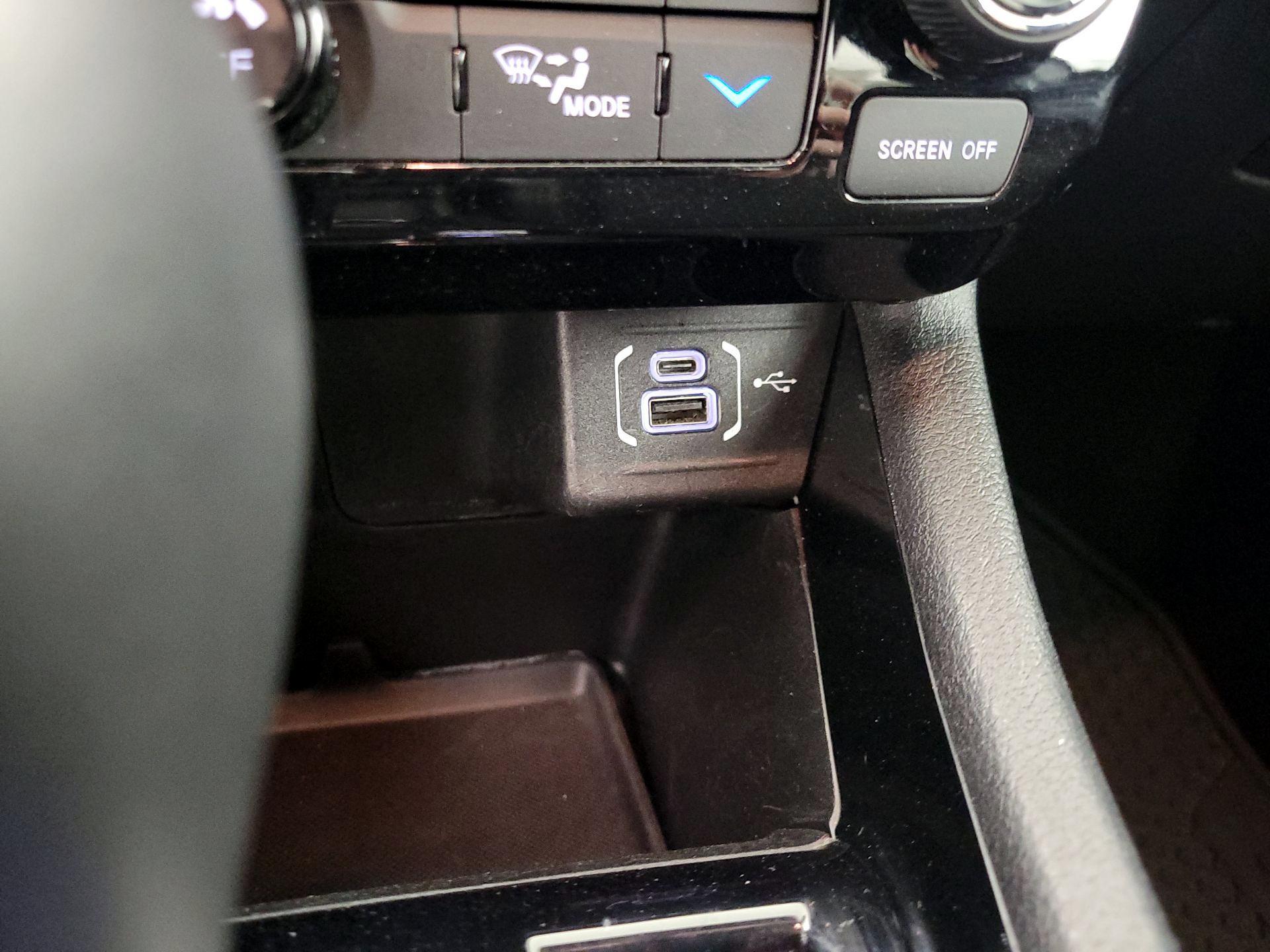 Thumbnail: 2024 Jeep Compass - 18