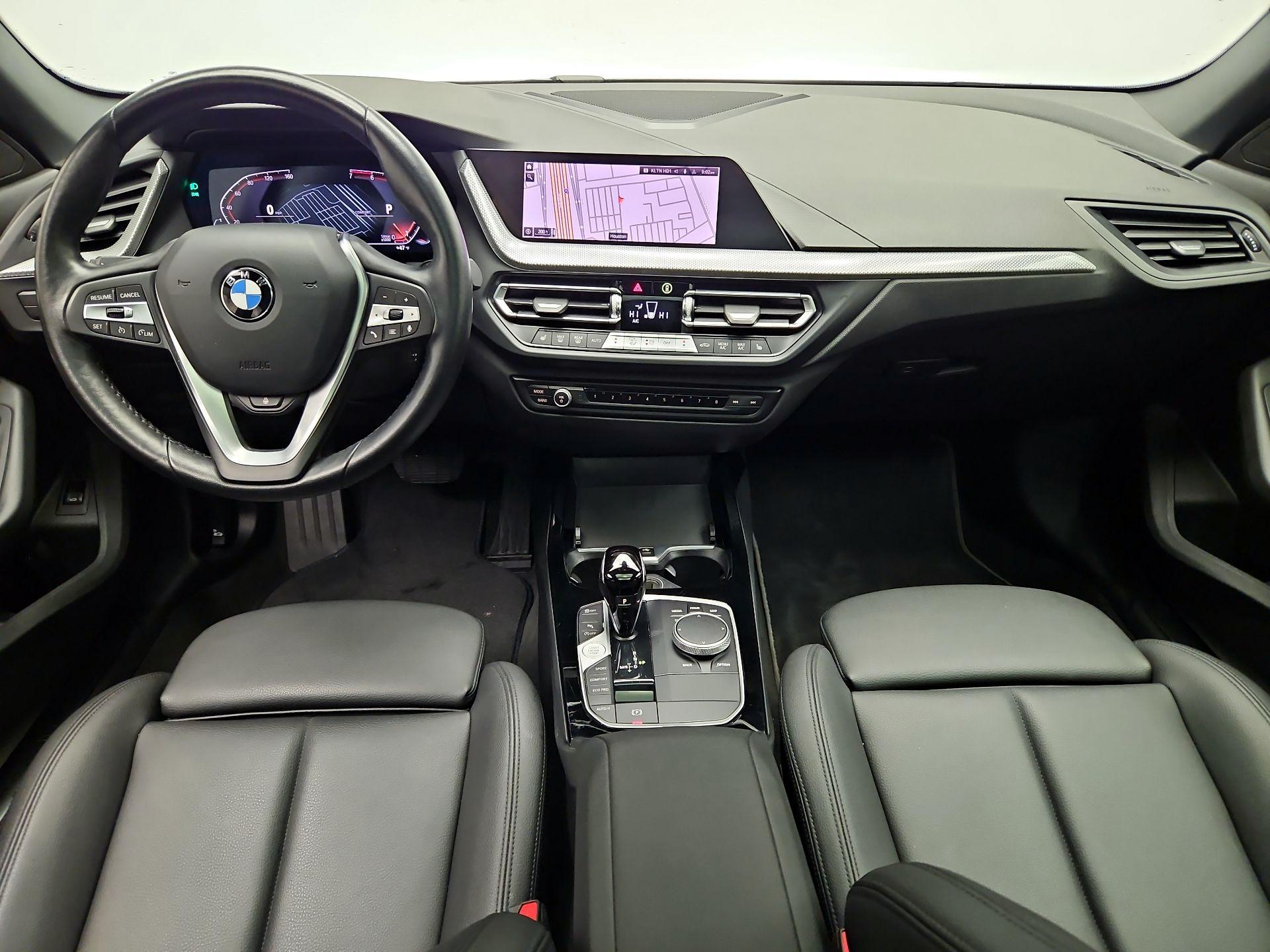 Thumbnail: 2024 BMW 2 Series - 9