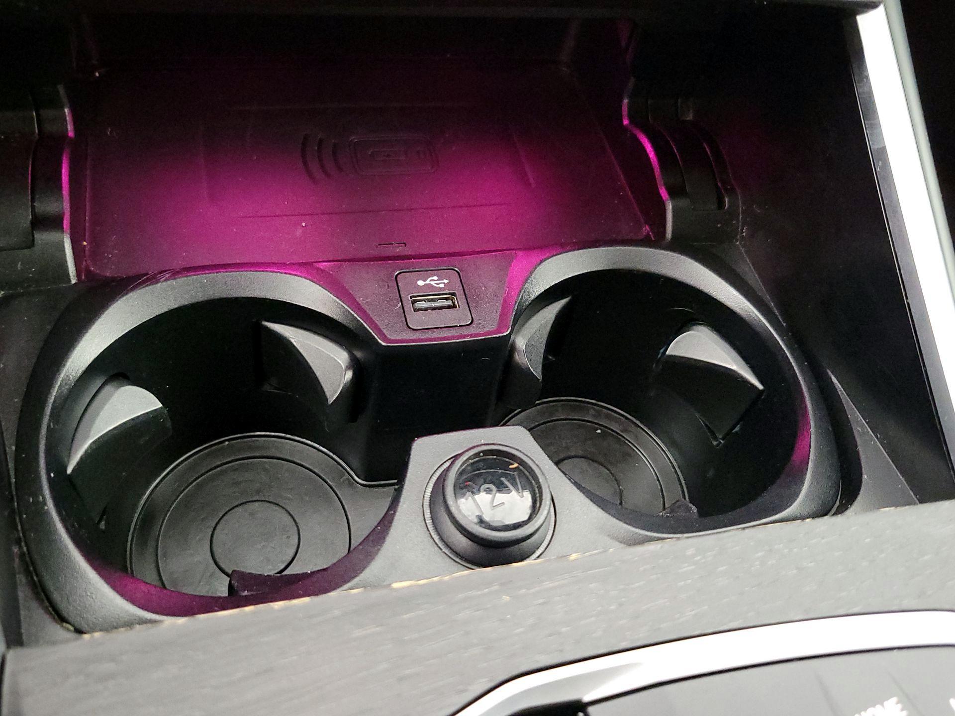 Thumbnail: 2024 BMW 3 Series - 19