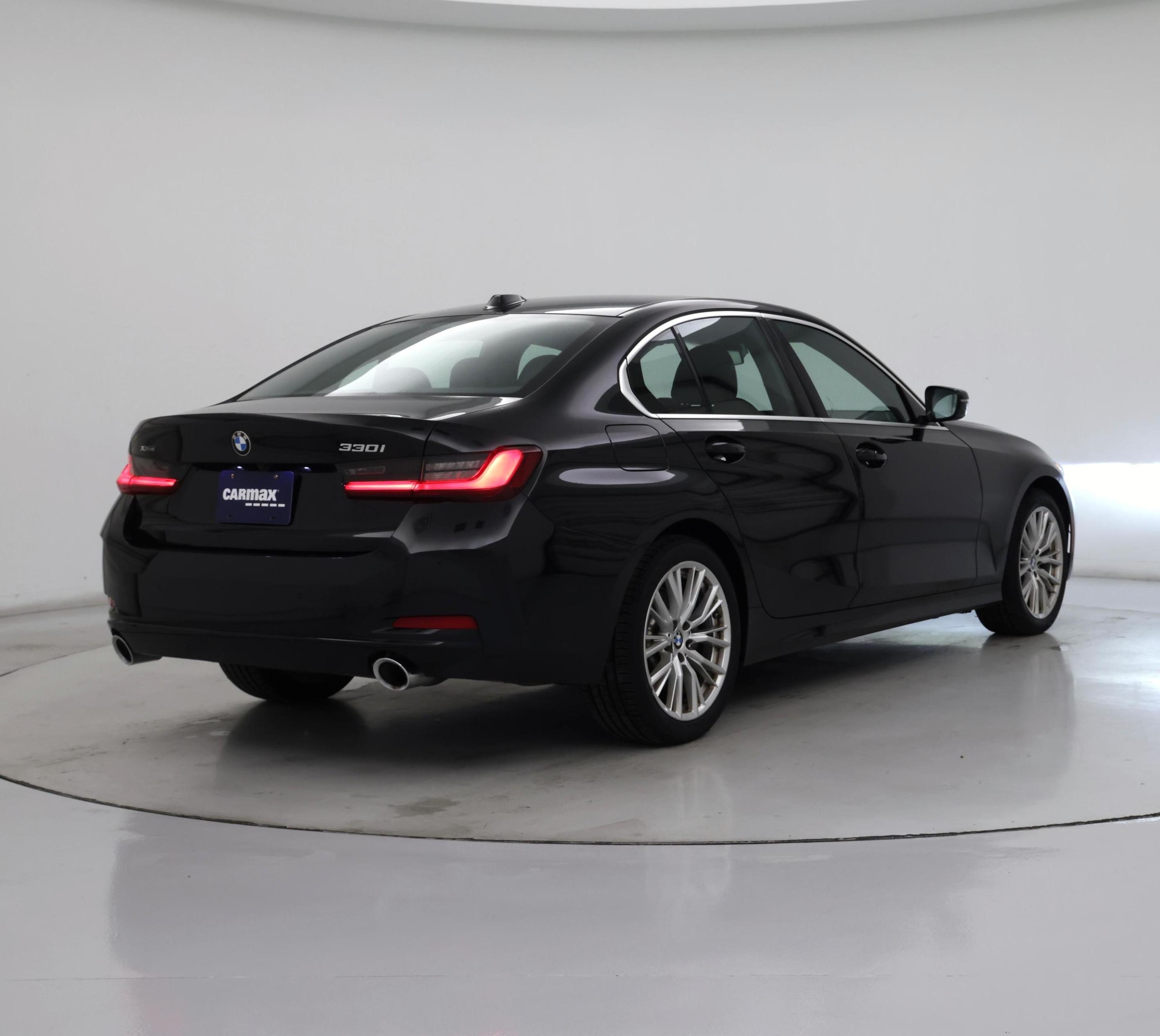 Thumbnail: 2024 BMW 3 Series - 8