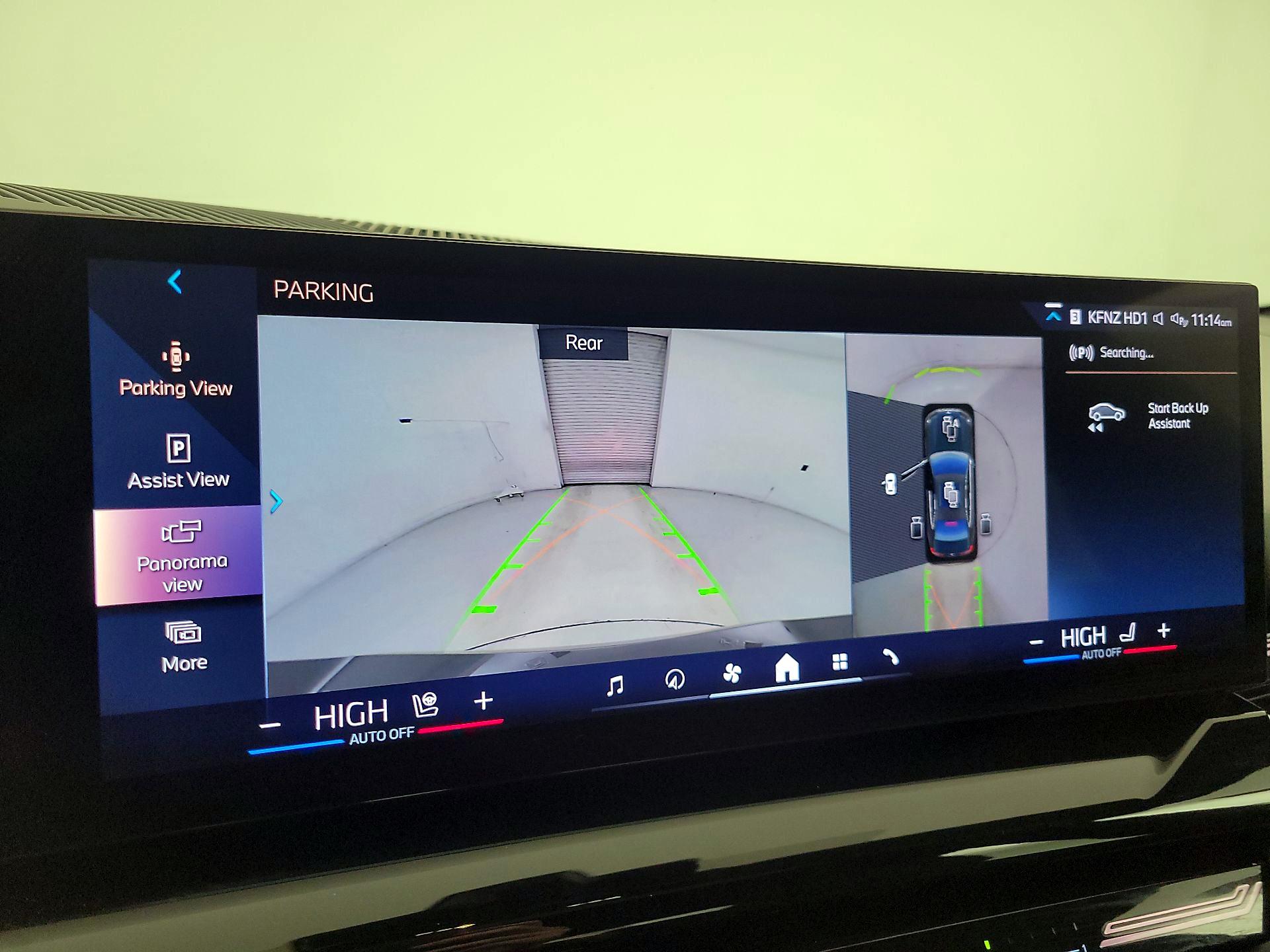 Thumbnail: 2024 BMW 5 Series - 15