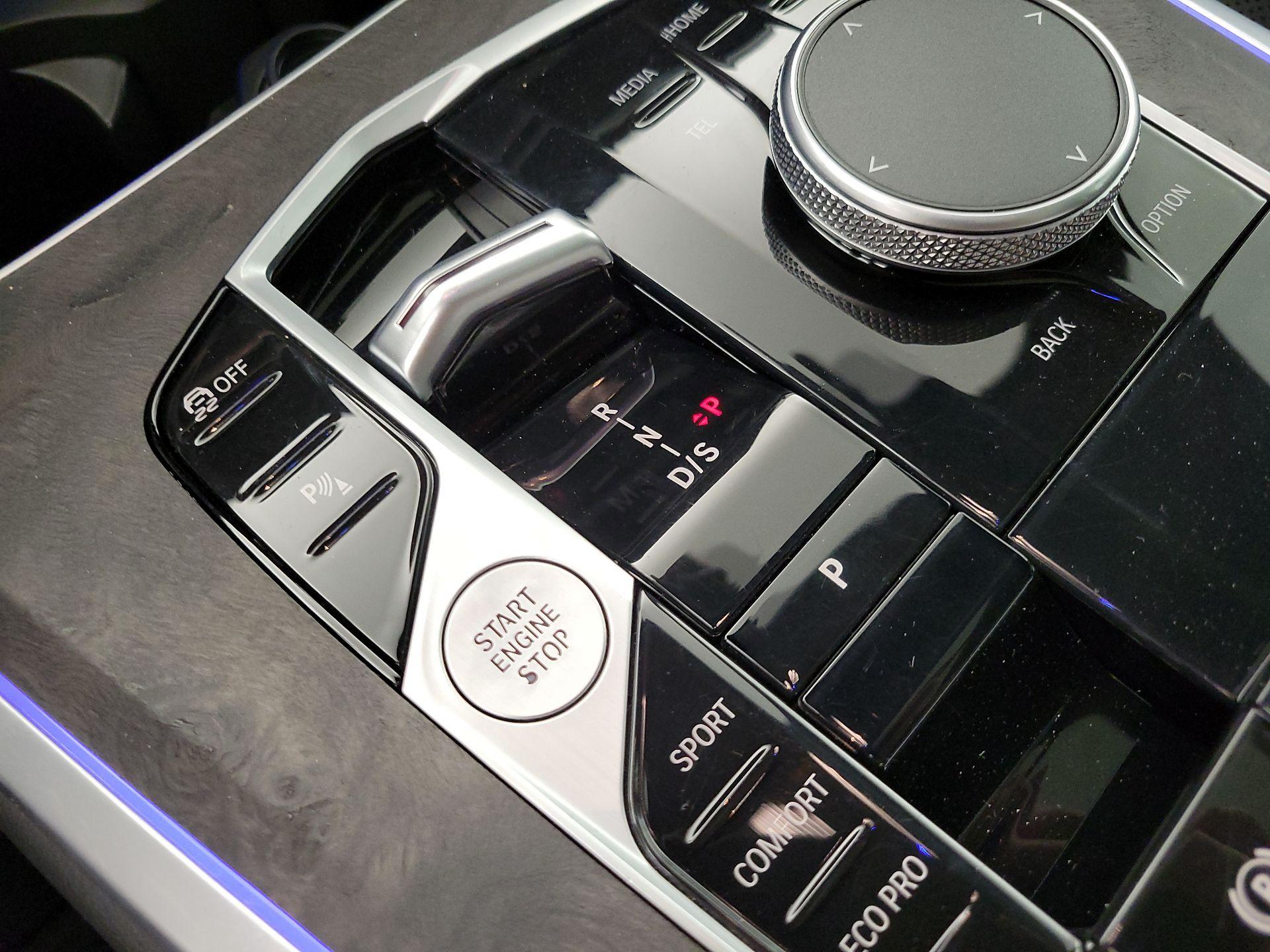 Thumbnail: 2024 BMW X5 - 18