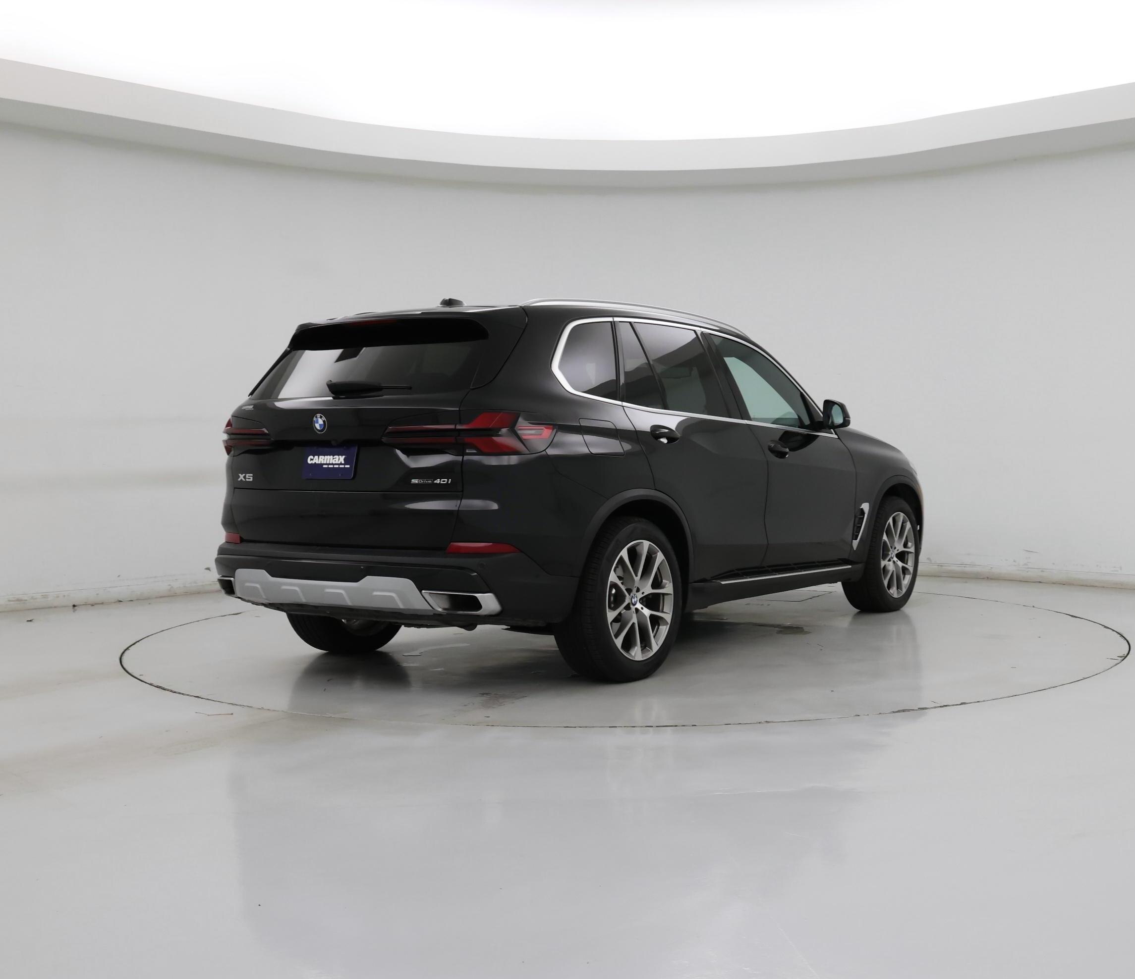 Thumbnail: 2024 BMW X5 - 8