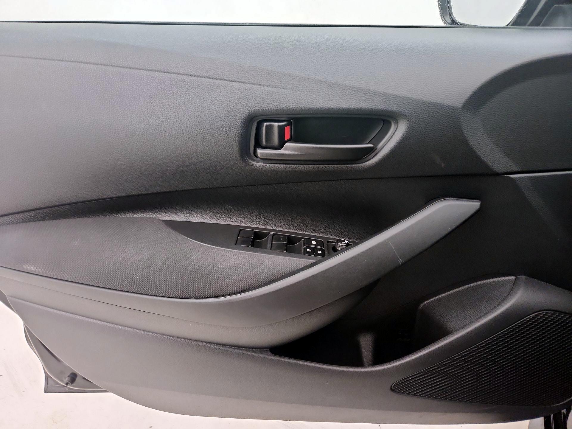 Thumbnail: 2025 Toyota Corolla - 12