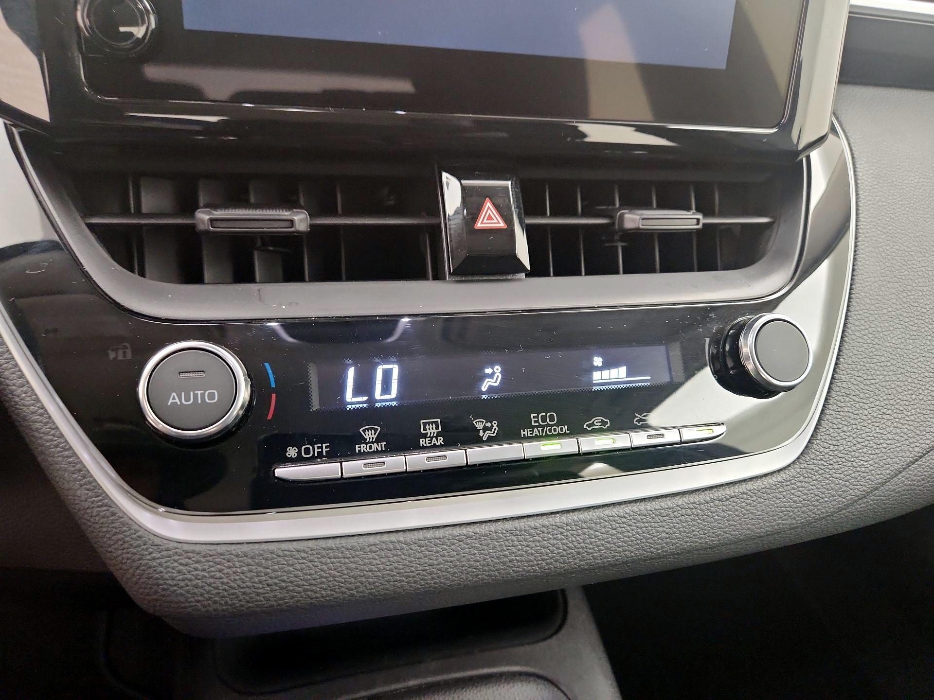 Thumbnail: 2025 Toyota Corolla - 16