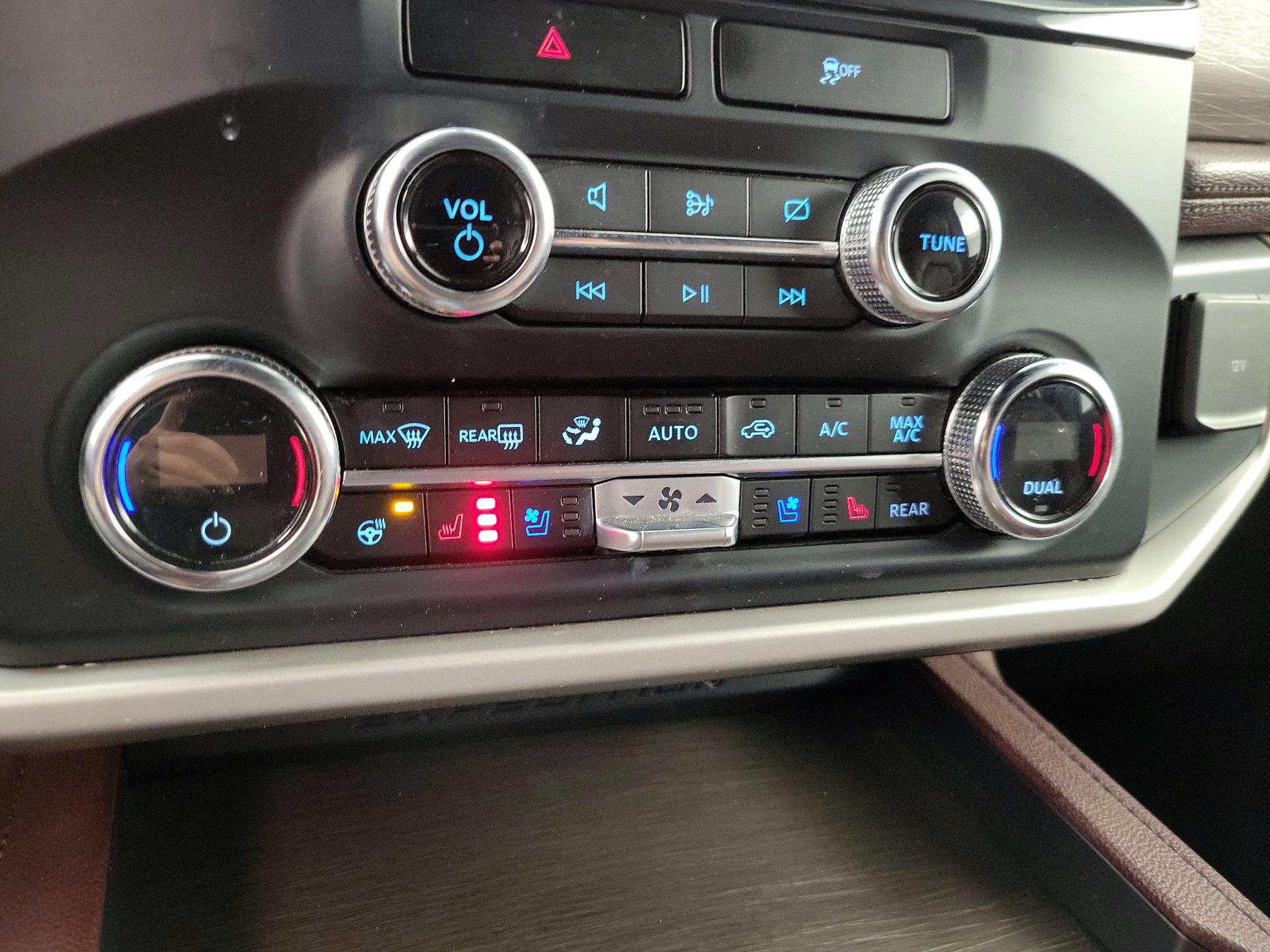 Thumbnail: 2023 Ford Expedition MAX - 16