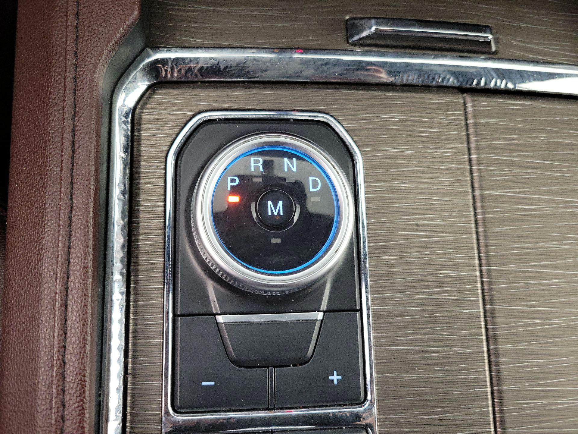 Thumbnail: 2023 Ford Expedition MAX - 17