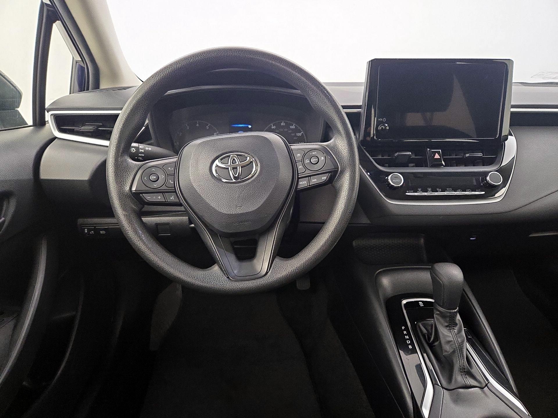 Thumbnail: 2023 Toyota Corolla - 10