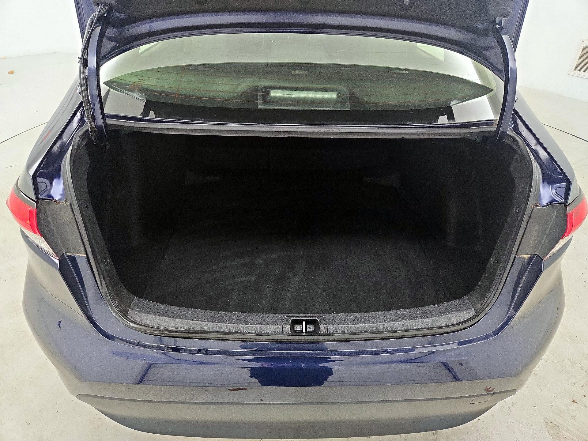 Thumbnail: 2023 Toyota Corolla - 20