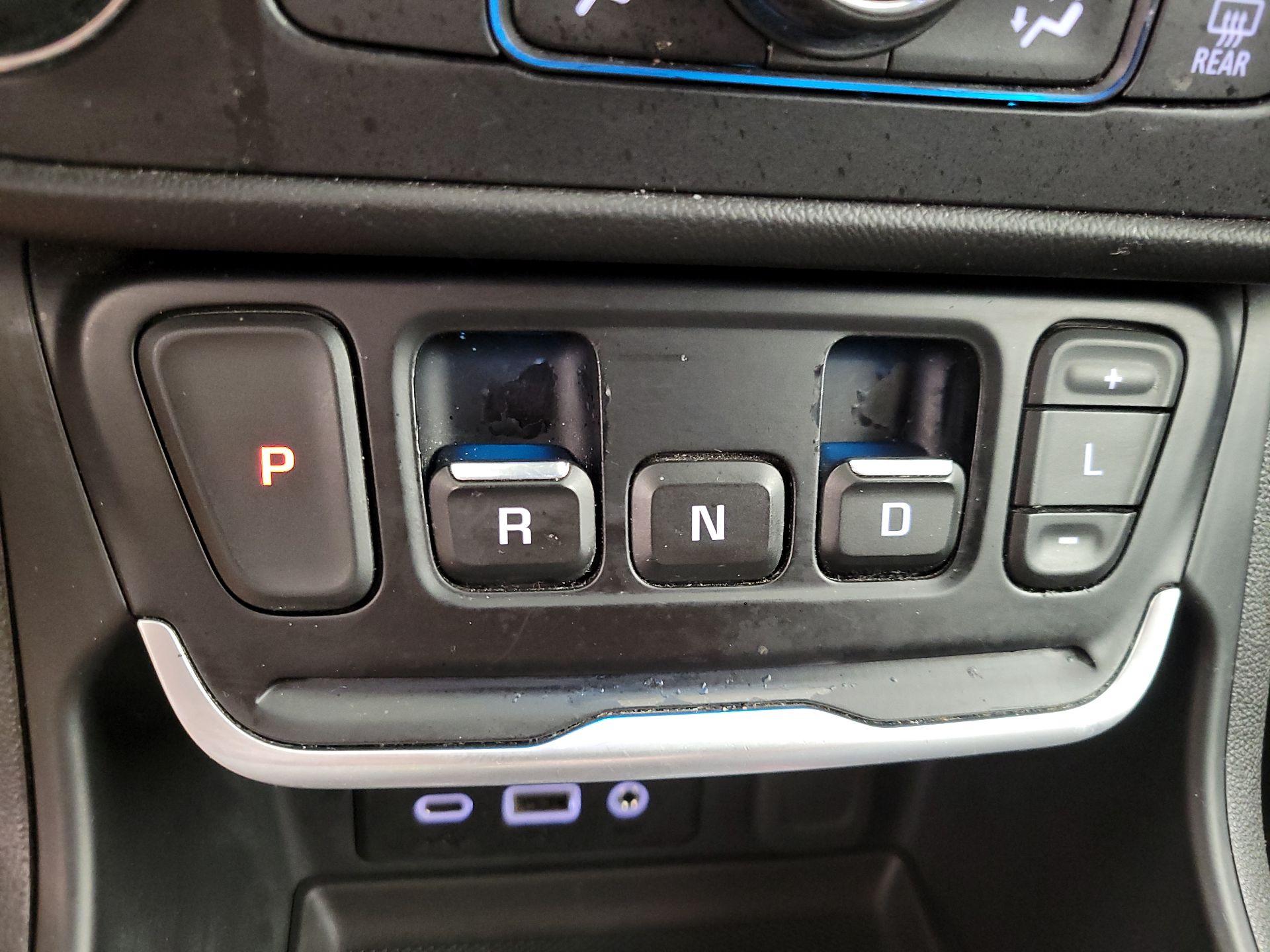 Thumbnail: 2021 GMC Terrain - 17