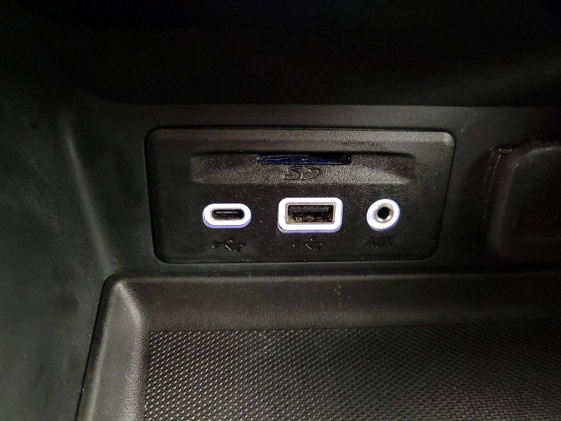 Thumbnail: 2021 GMC Terrain - 18