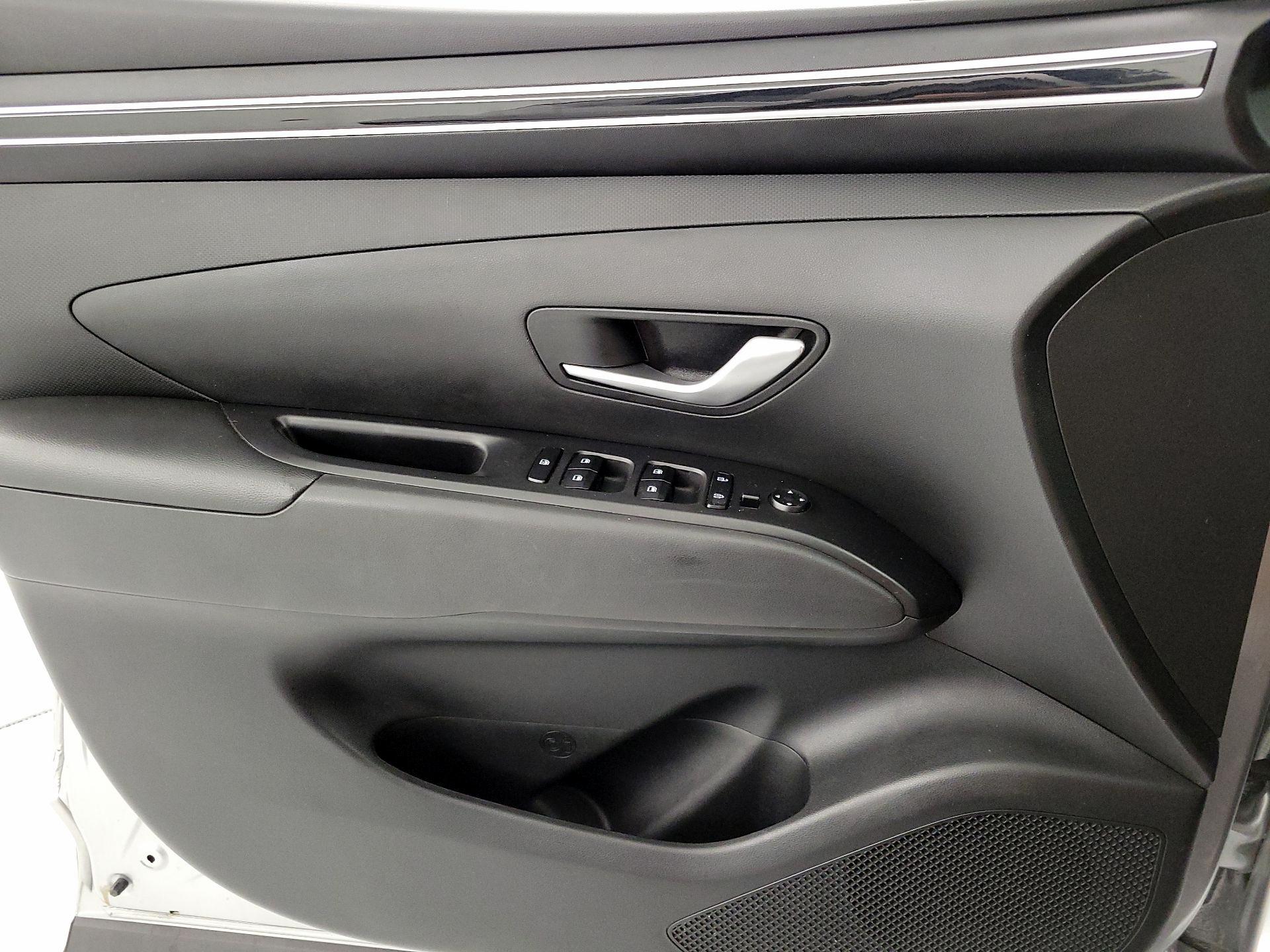 Thumbnail: 2023 Hyundai Tucson - 12