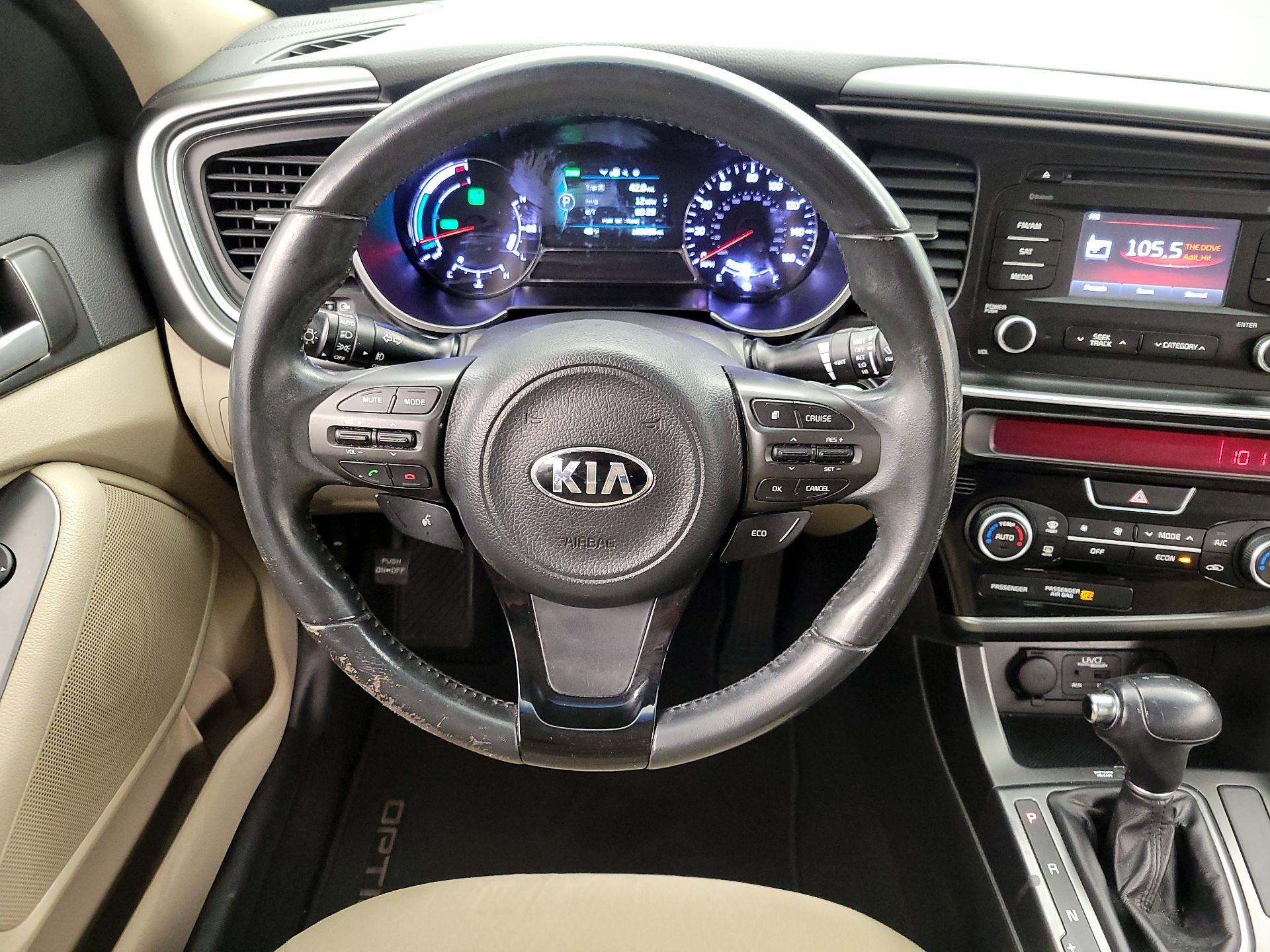 Thumbnail: 2015 Kia Optima - 10