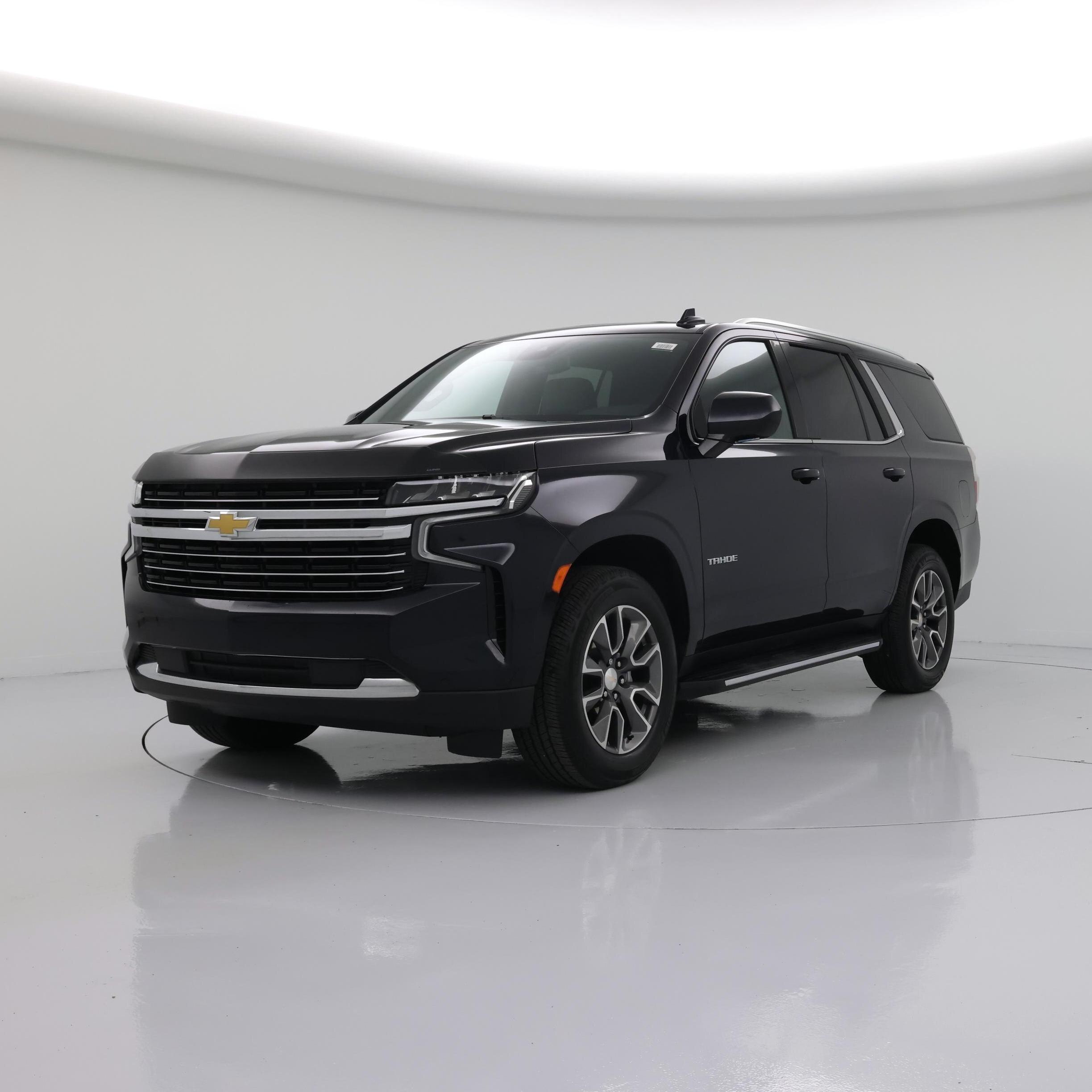 Thumbnail: 2023 Chevrolet Tahoe - 4