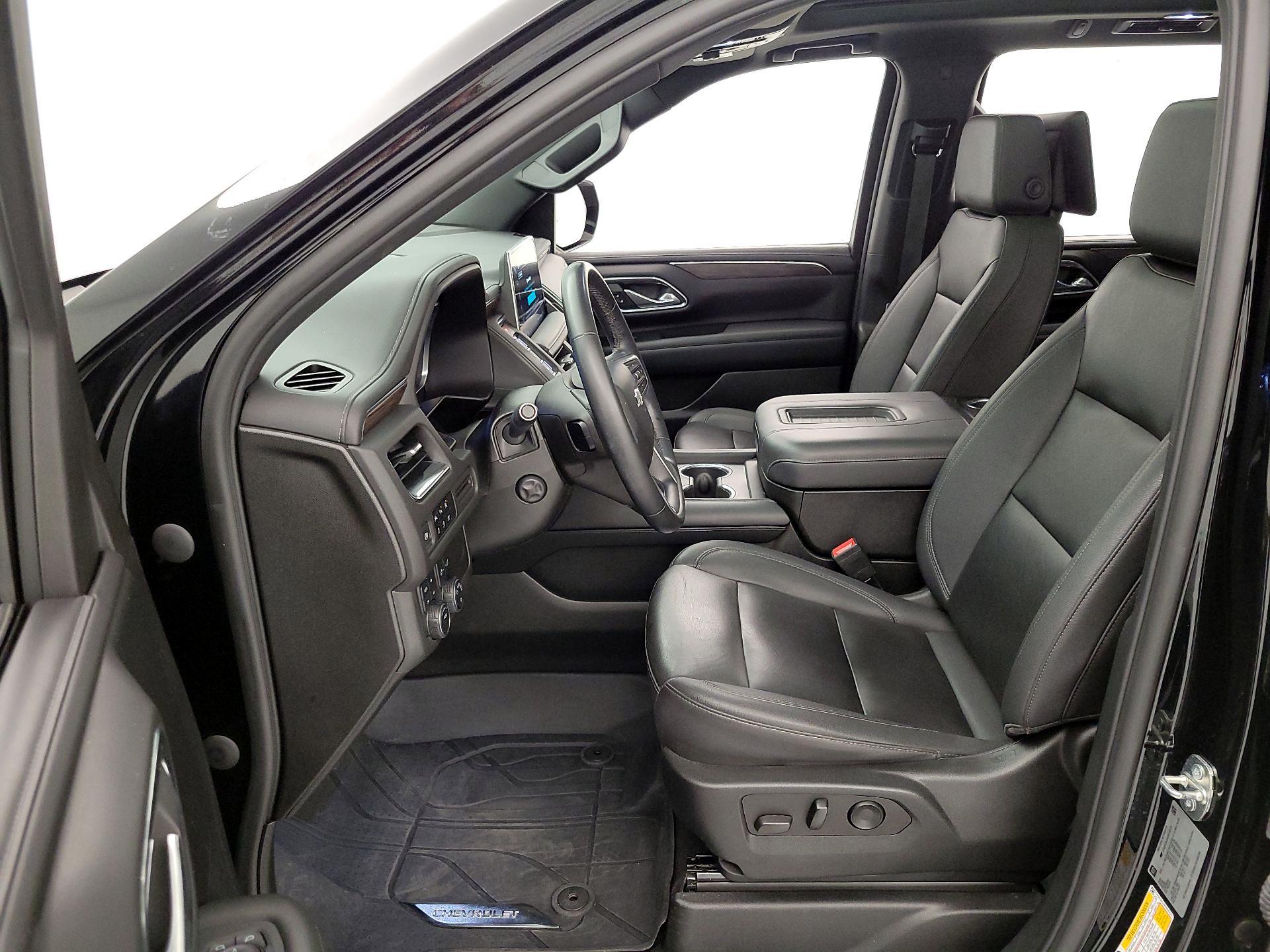 Thumbnail: 2023 Chevrolet Suburban - 11