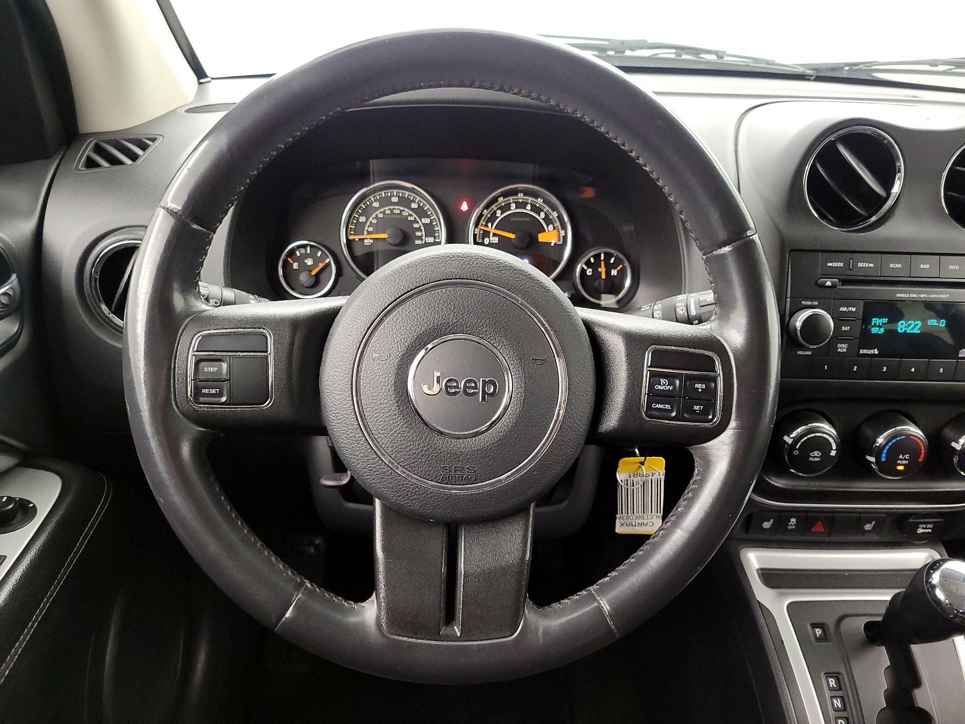 Thumbnail: 2014 Jeep Compass - 10