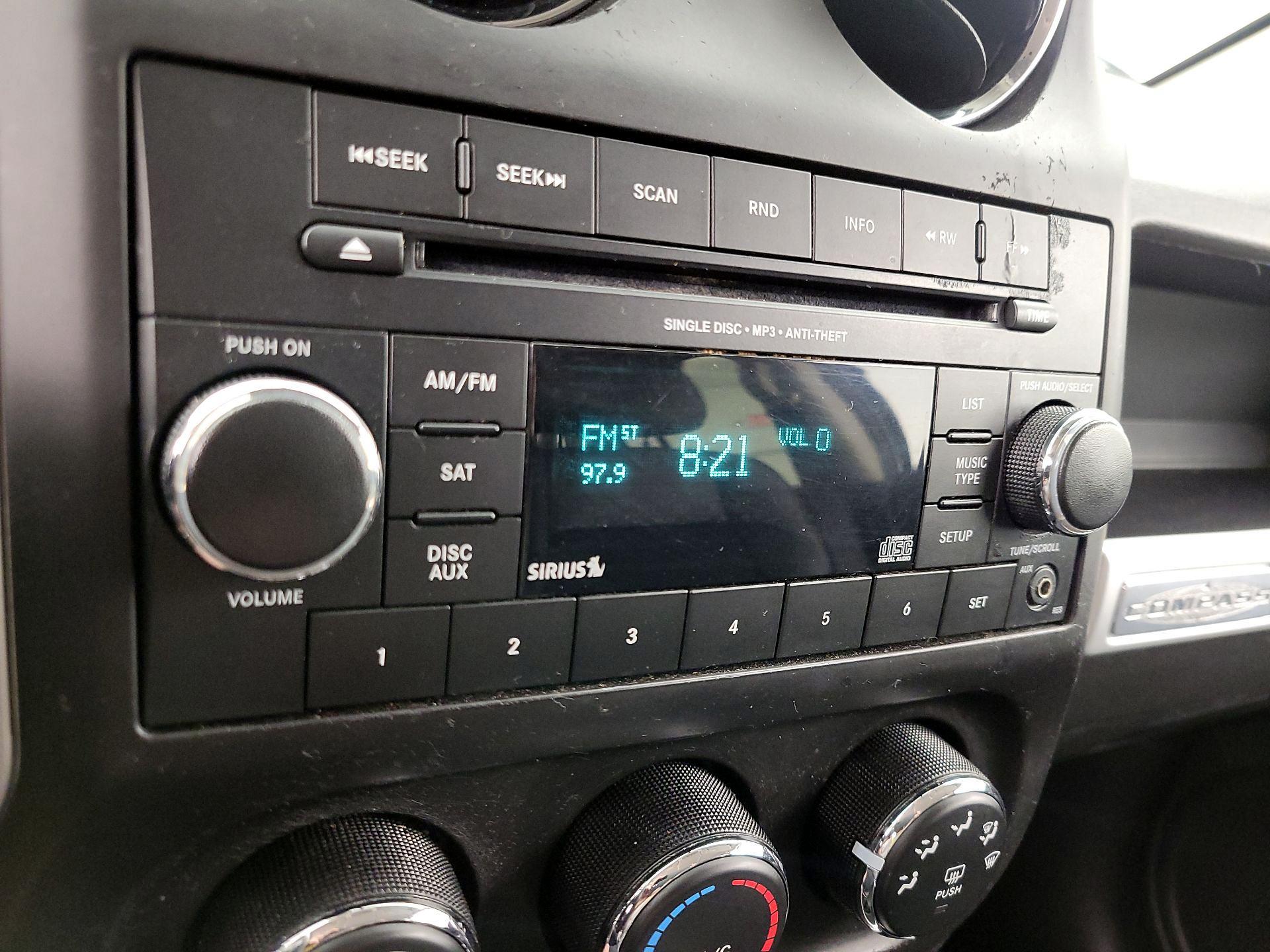 Thumbnail: 2014 Jeep Compass - 13