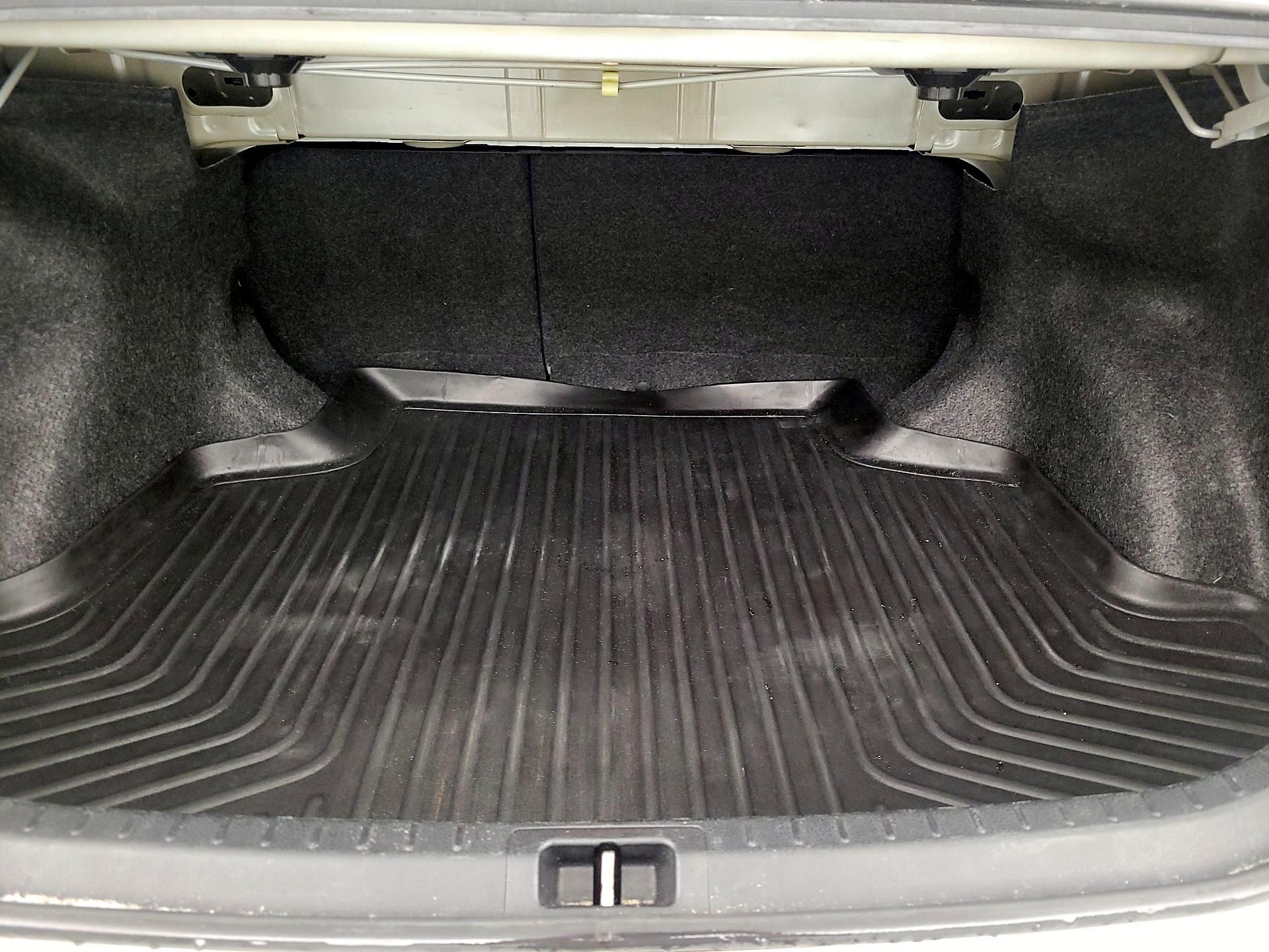 Thumbnail: 2018 Toyota Corolla - 20