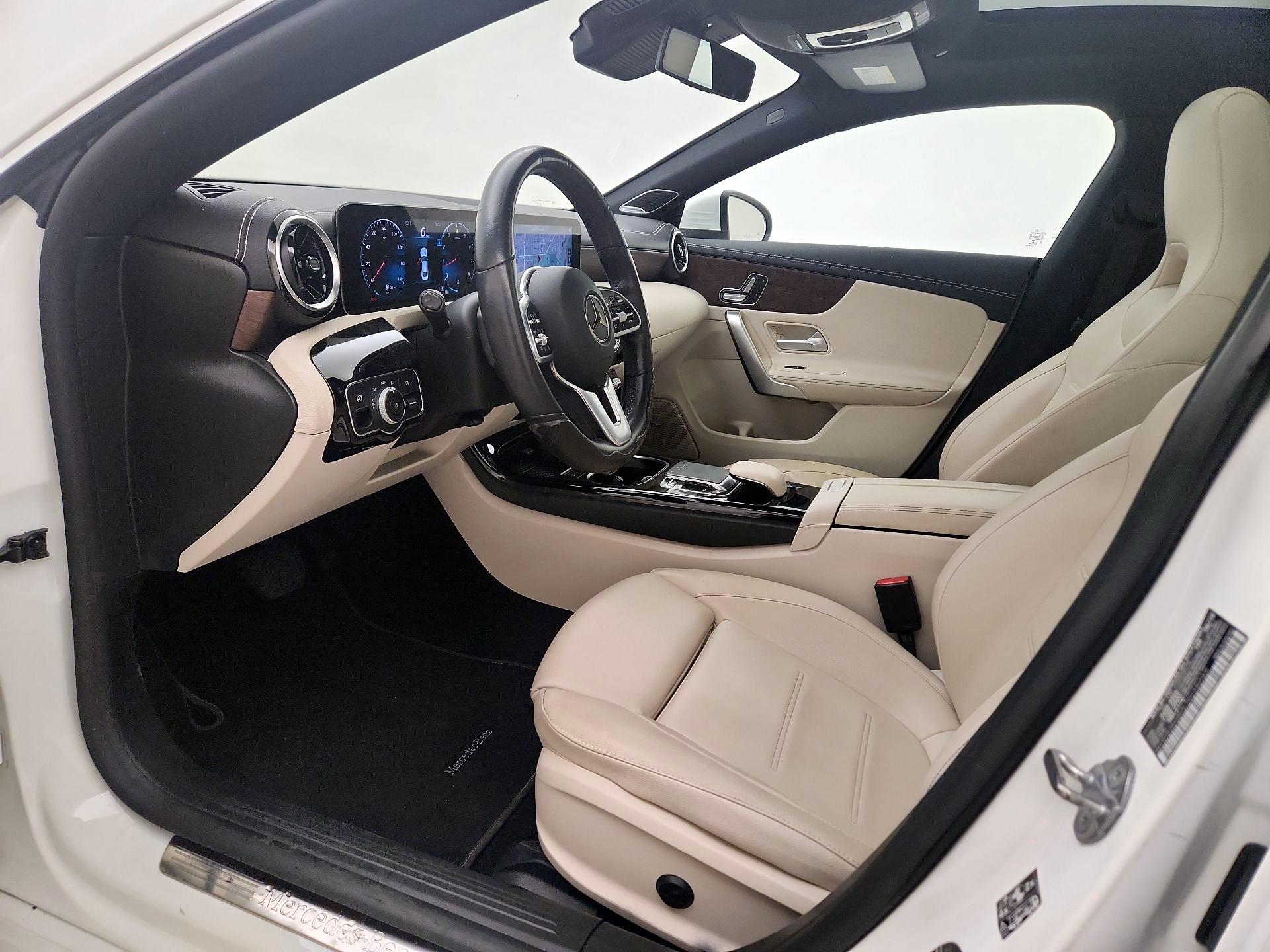 Thumbnail: 2020 Mercedes-Benz CLA - 11