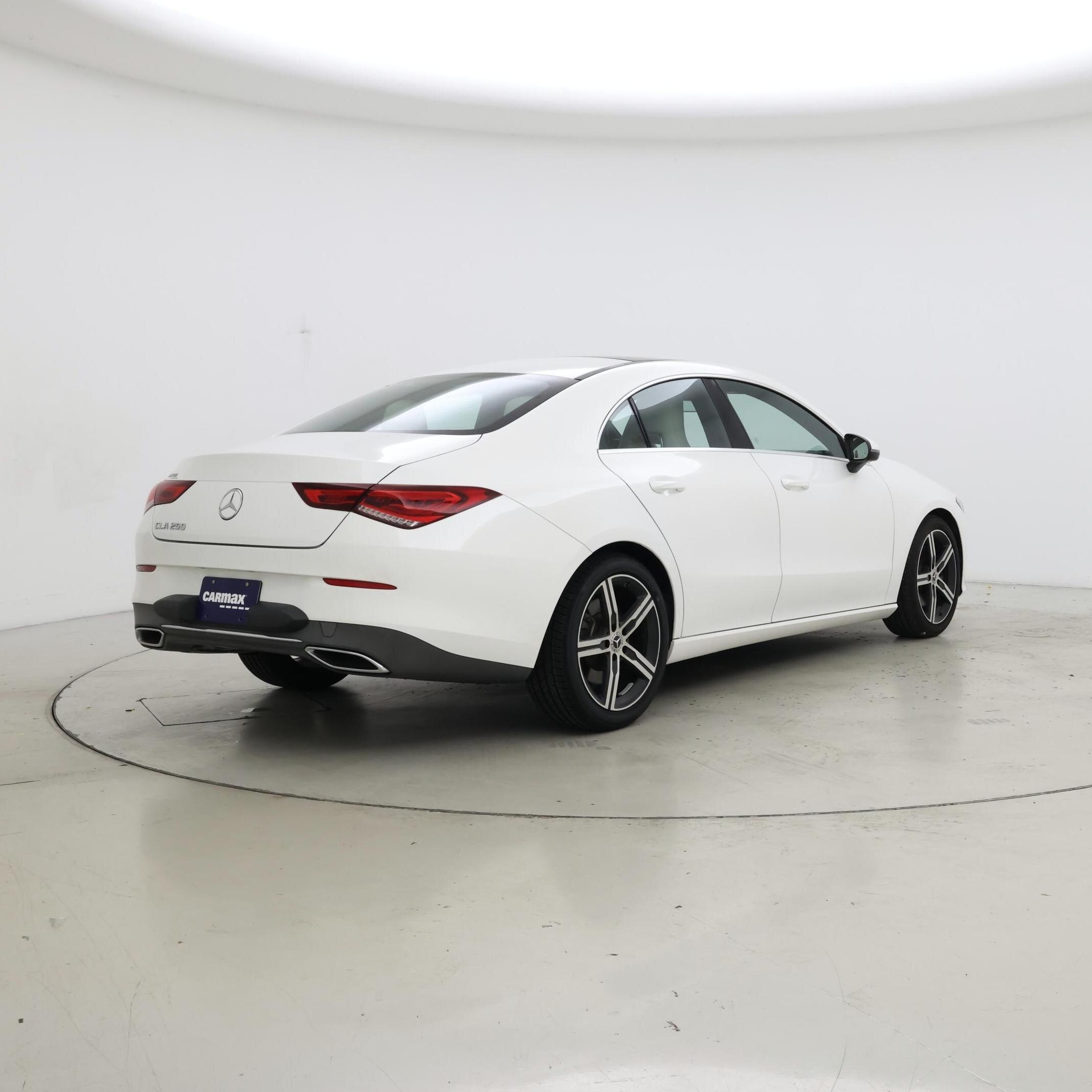 Thumbnail: 2020 Mercedes-Benz CLA - 8