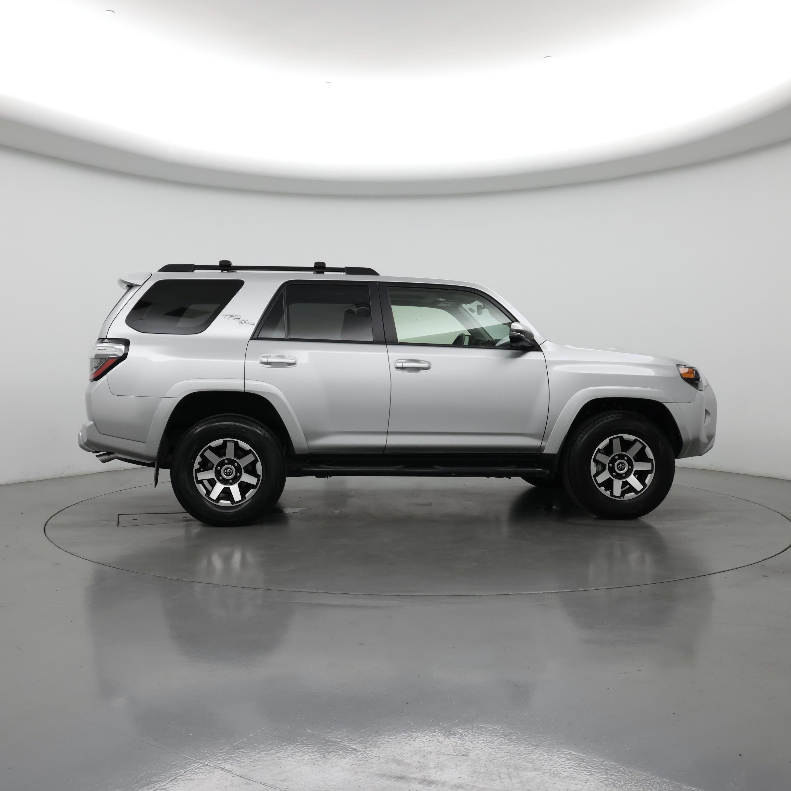 Thumbnail: 2023 Toyota 4Runner - 7