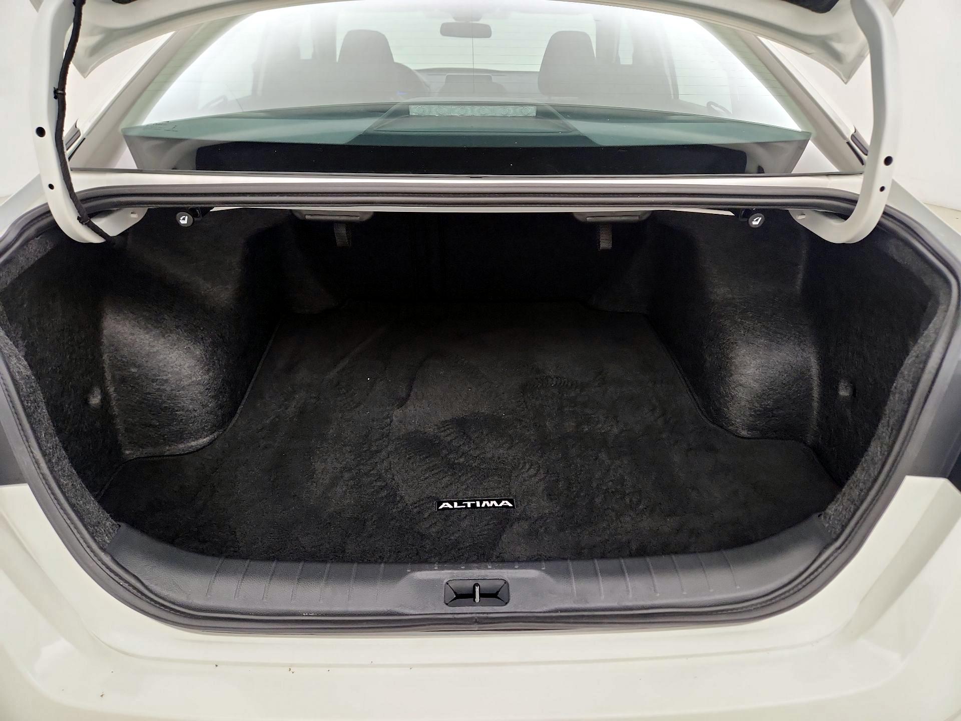 Thumbnail: 2025 Nissan Altima - 20