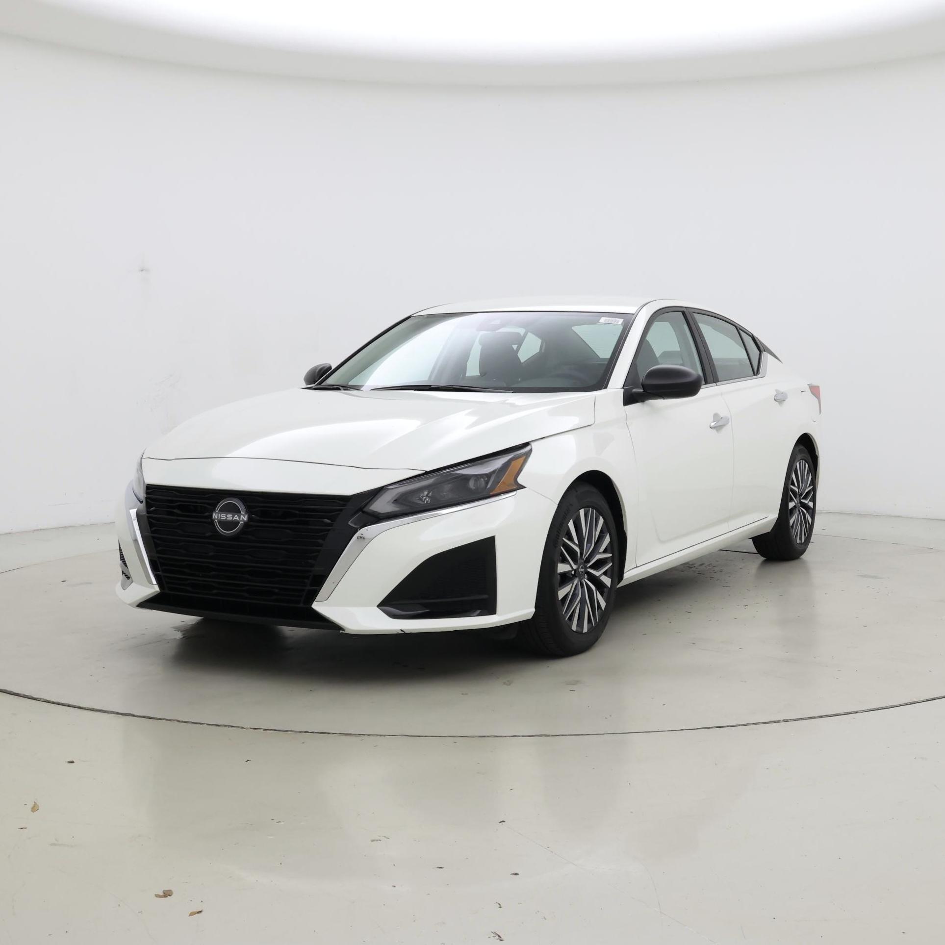 Thumbnail: 2025 Nissan Altima - 4