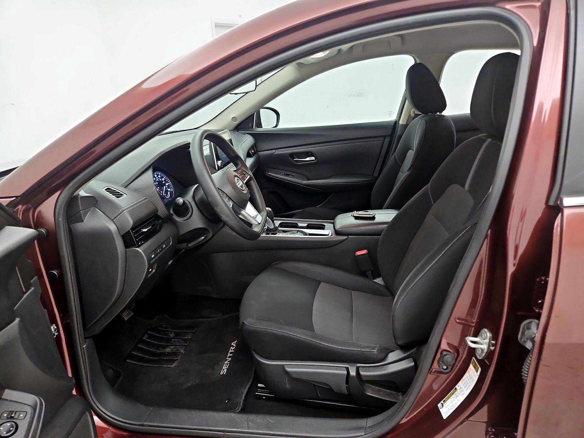 Thumbnail: 2024 Nissan Sentra - 11