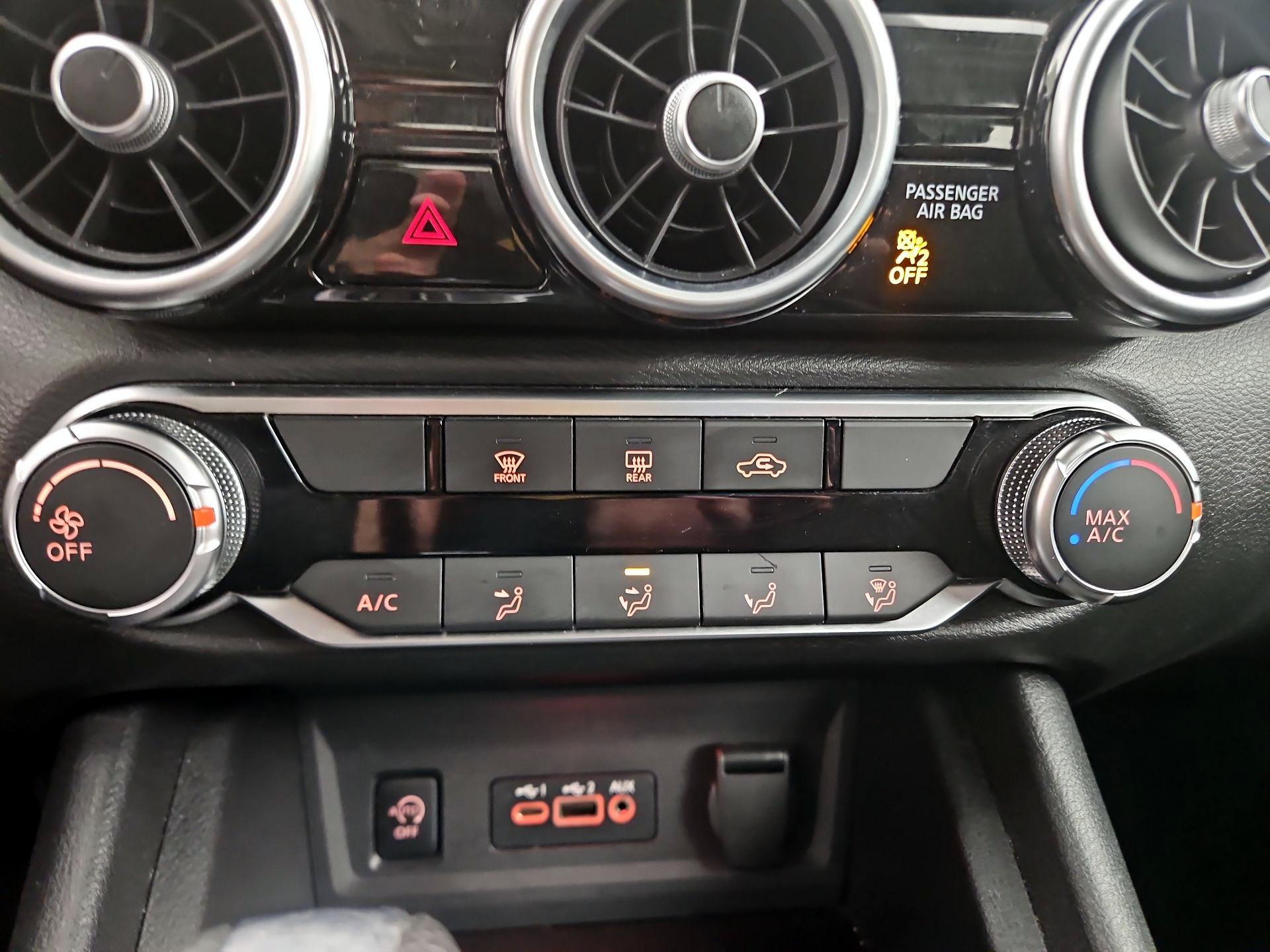 Thumbnail: 2024 Nissan Sentra - 16