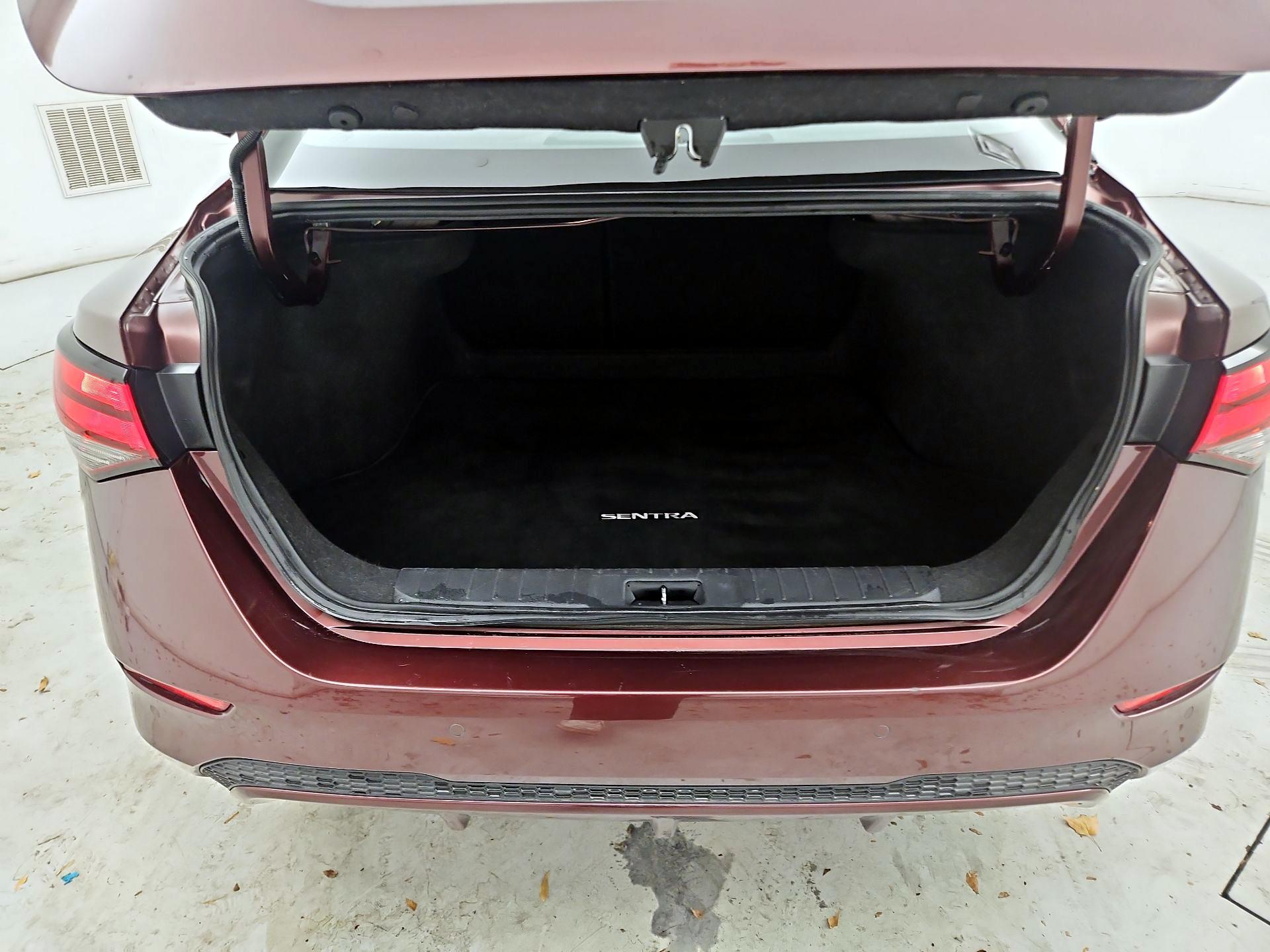 Thumbnail: 2024 Nissan Sentra - 20