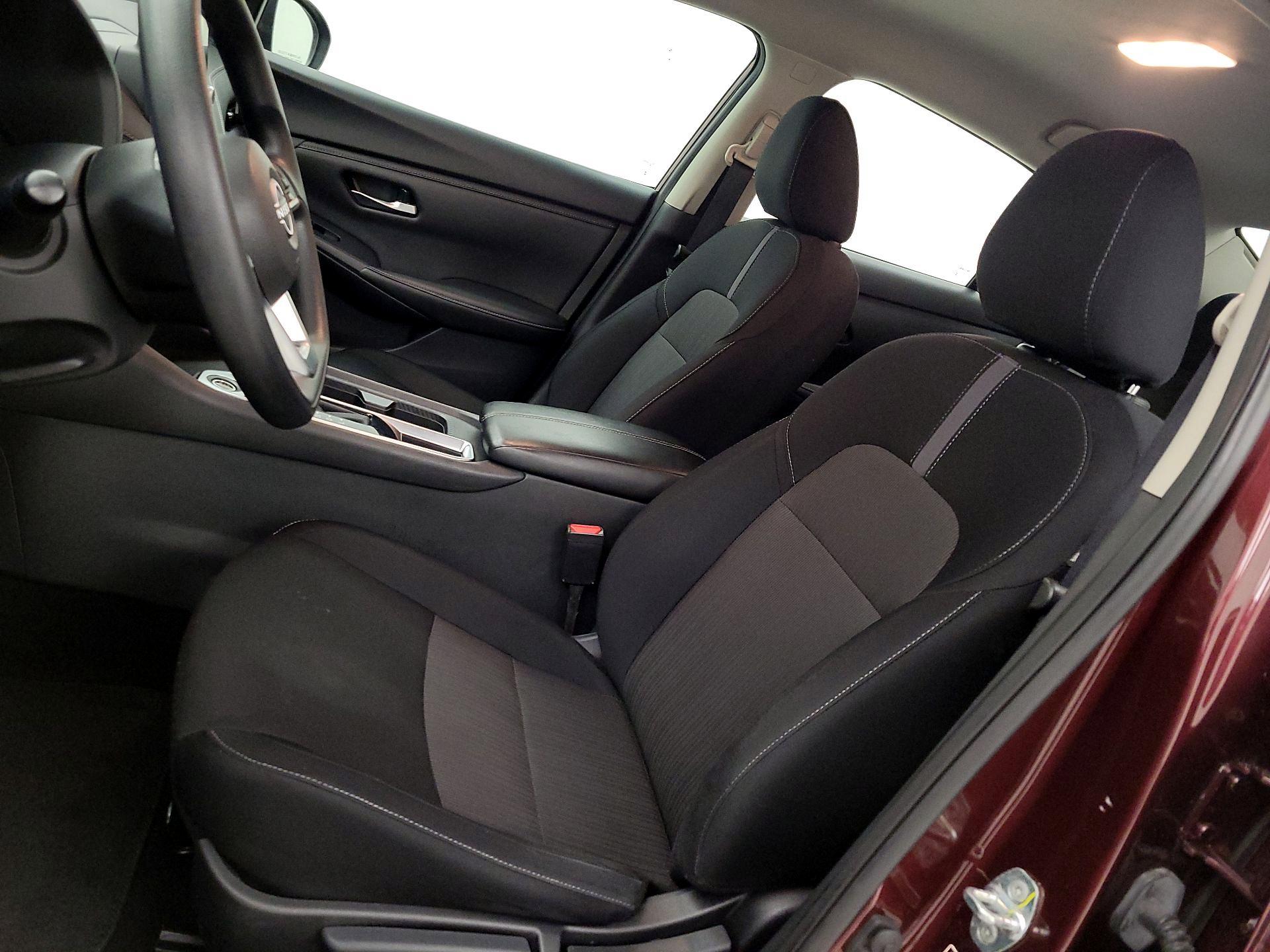 Thumbnail: 2024 Nissan Sentra - 11