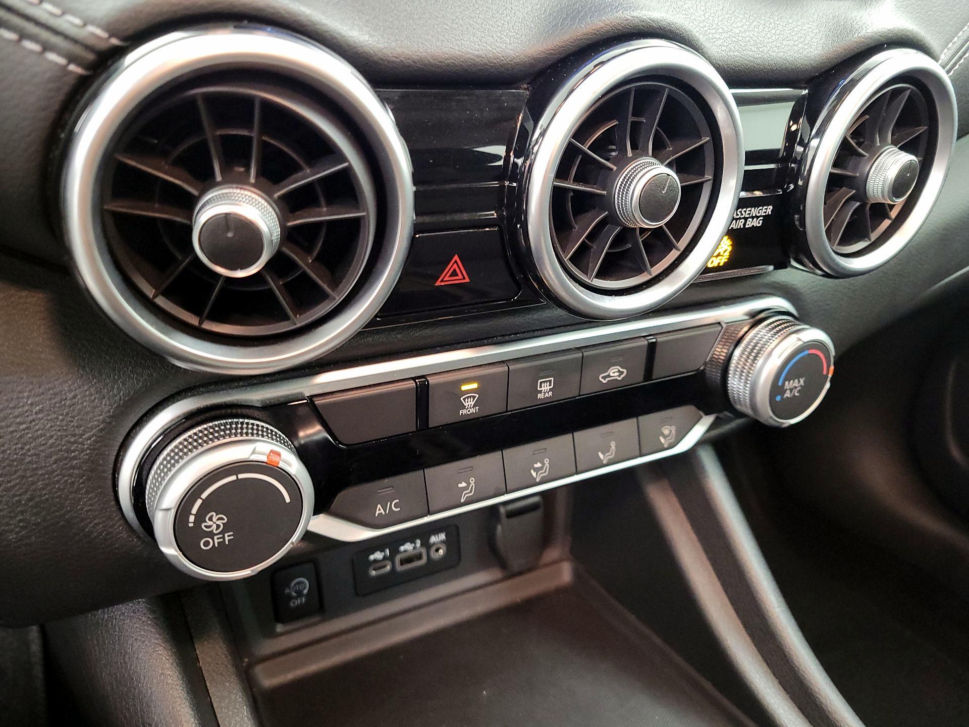 Thumbnail: 2024 Nissan Sentra - 16