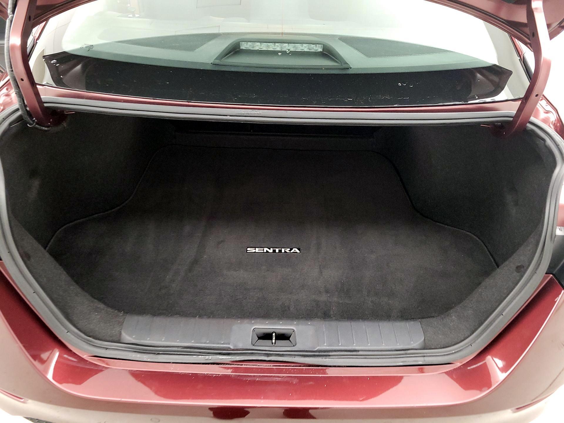 Thumbnail: 2024 Nissan Sentra - 20