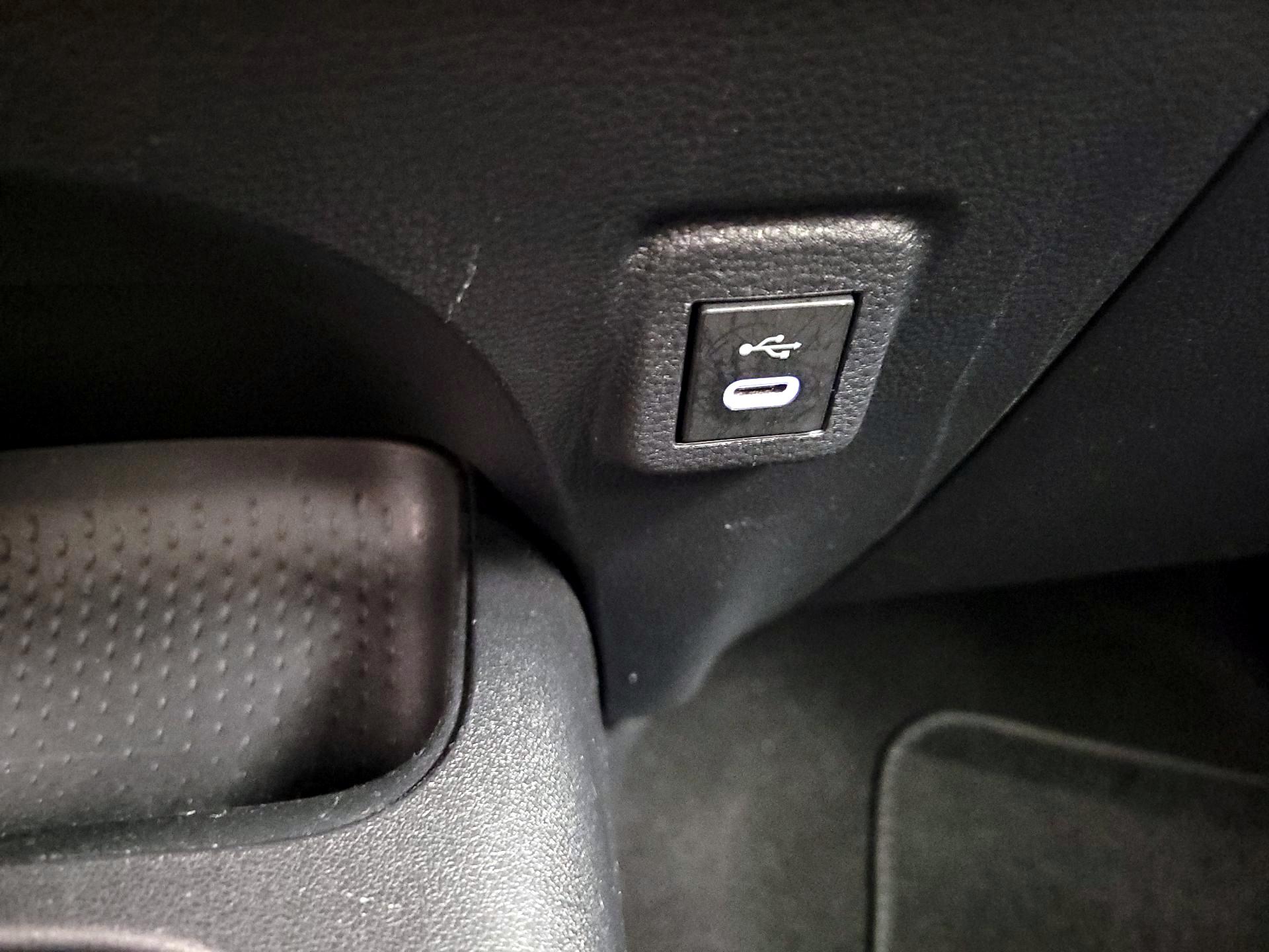 Thumbnail: 2024 Toyota Corolla - 18