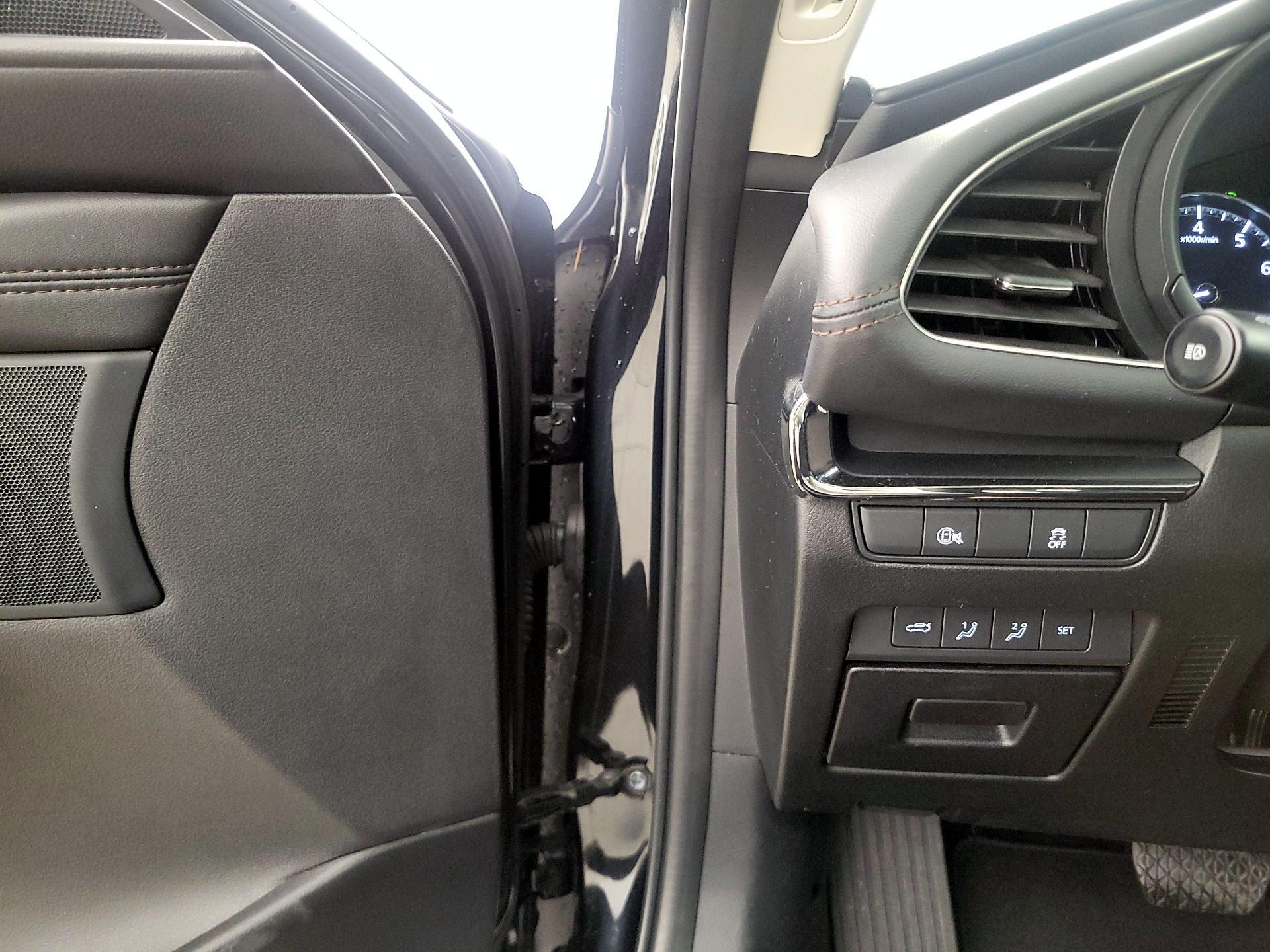 Thumbnail: 2024 Mazda Mazda3 - 13