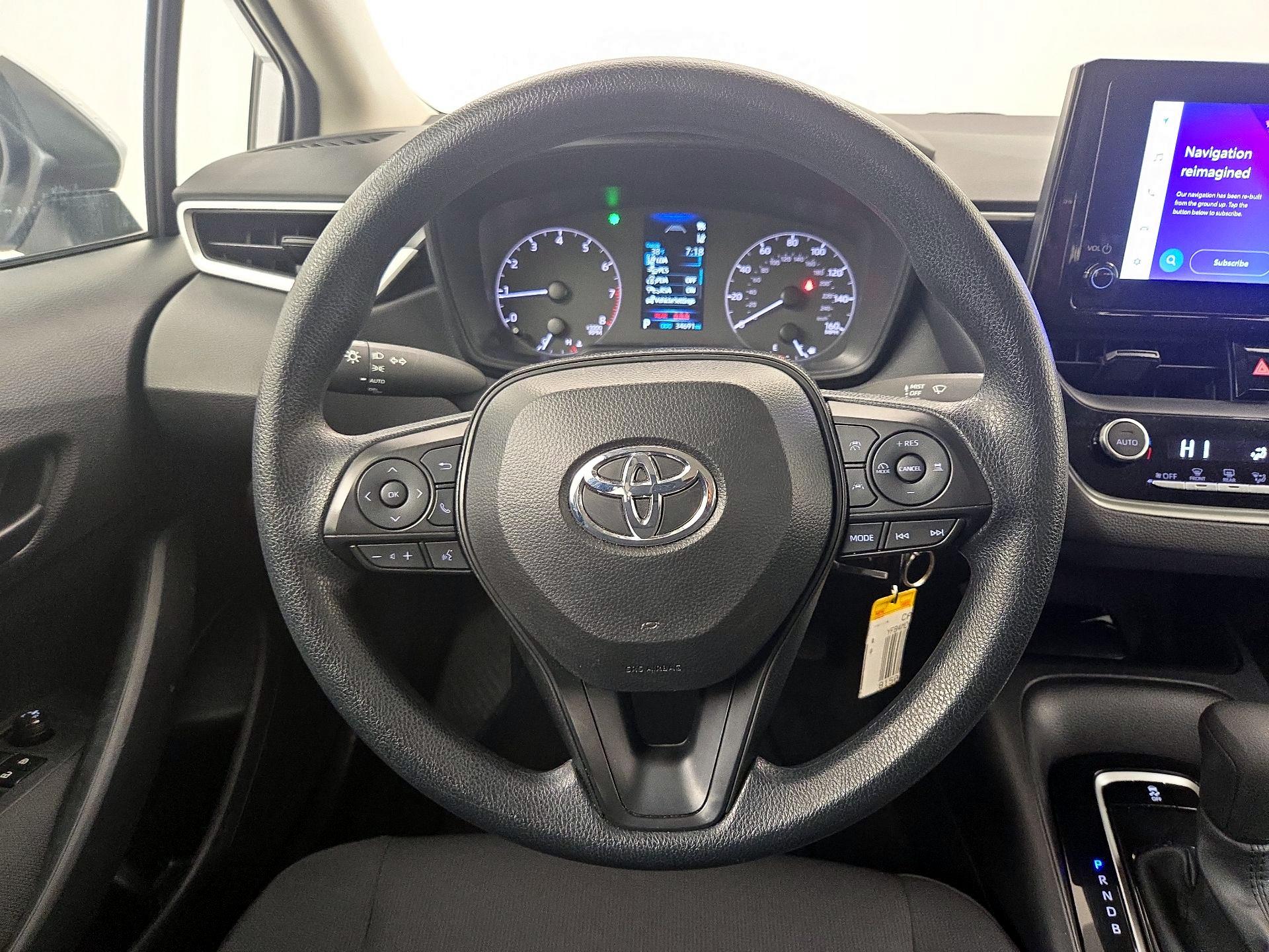 Thumbnail: 2024 Toyota Corolla - 10