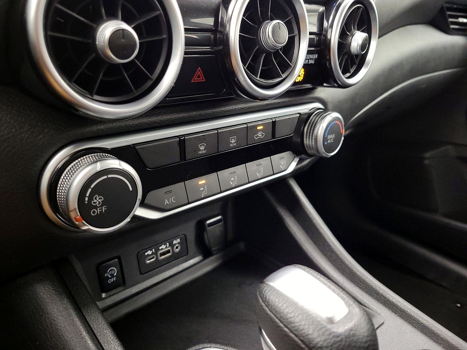 Thumbnail: 2024 Nissan Sentra - 16