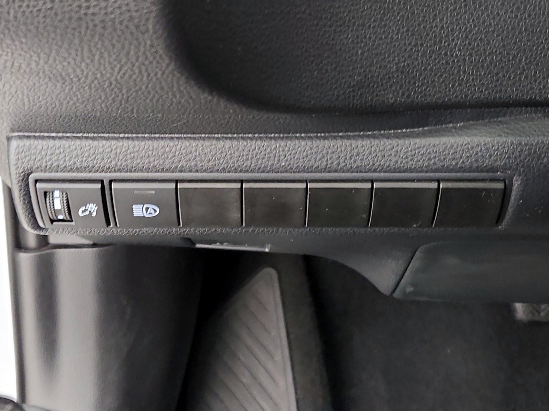 Thumbnail: 2024 Toyota Corolla - 13