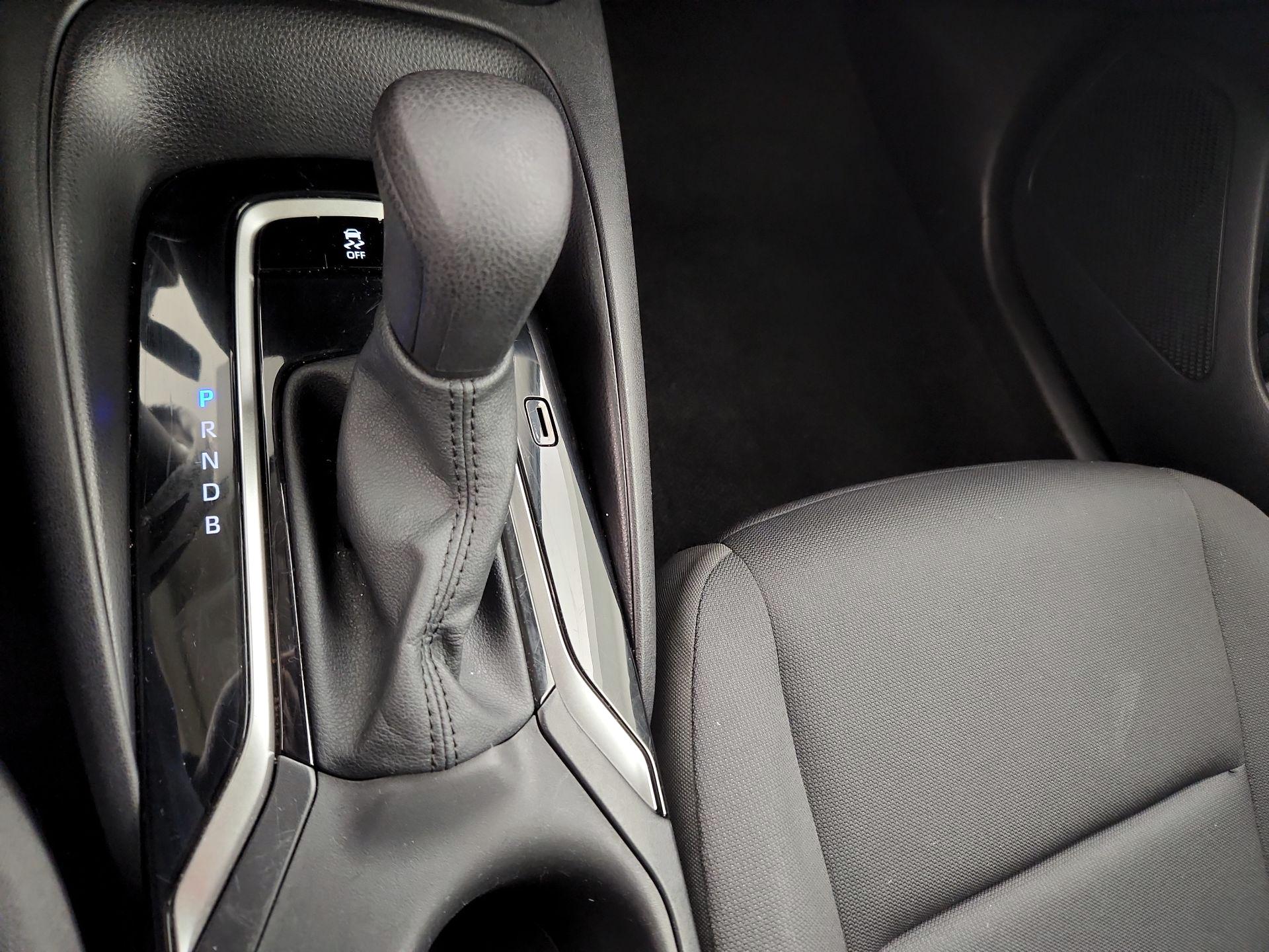 Thumbnail: 2024 Toyota Corolla - 18