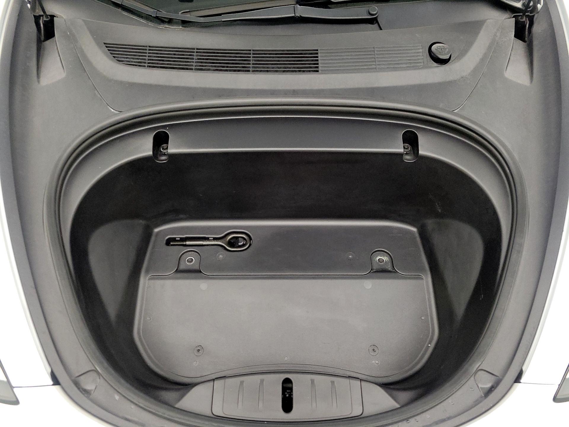 Thumbnail: 2020 Tesla Model 3 - 20