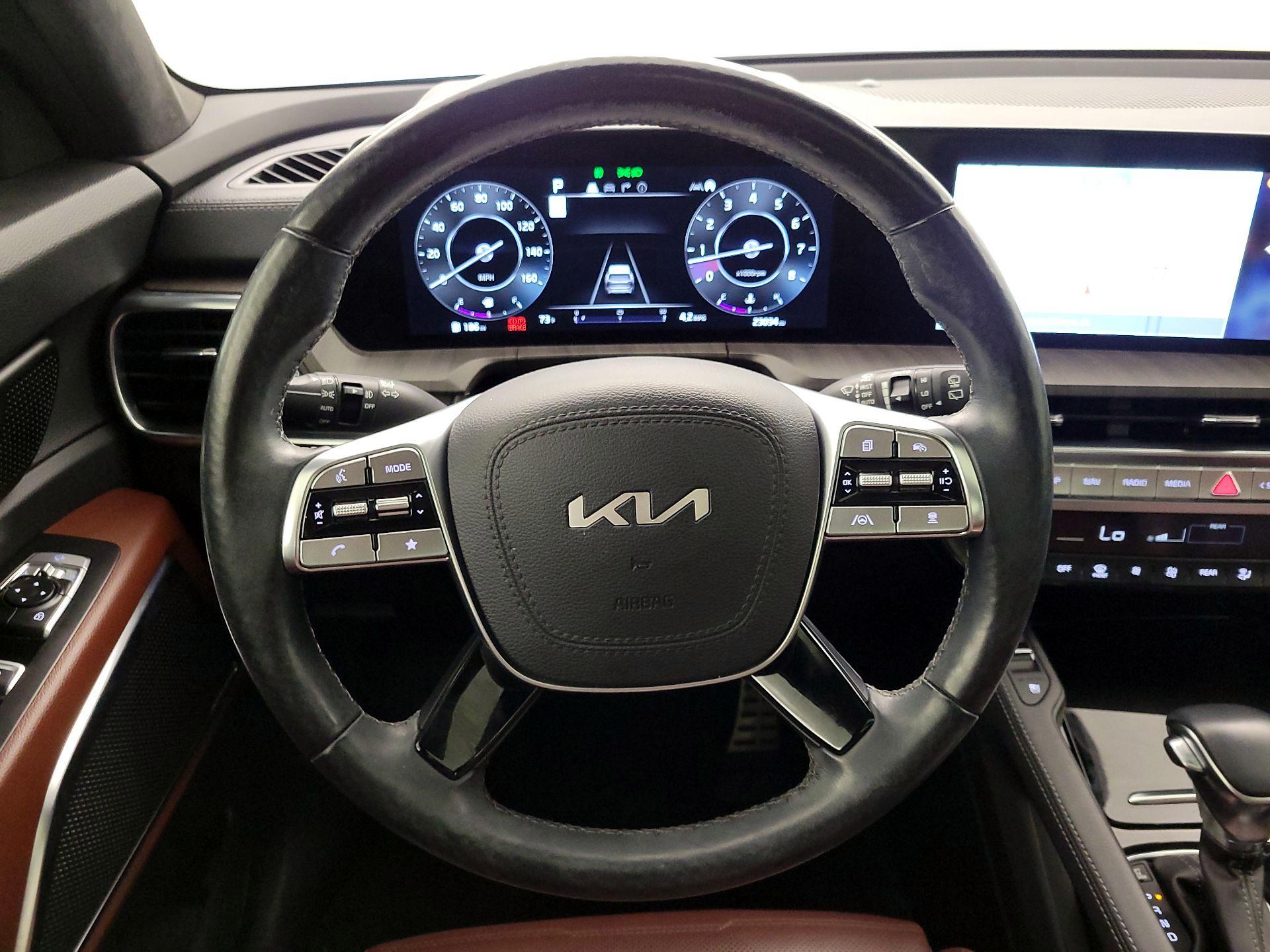 Thumbnail: 2023 Kia Telluride - 10