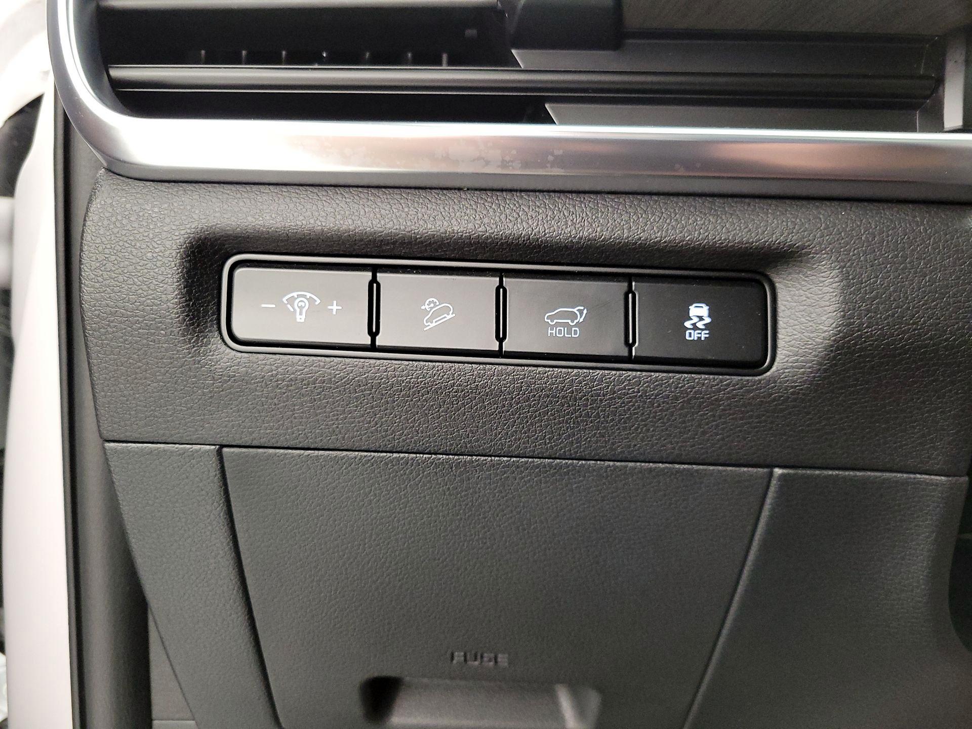 Thumbnail: 2023 Kia Telluride - 13