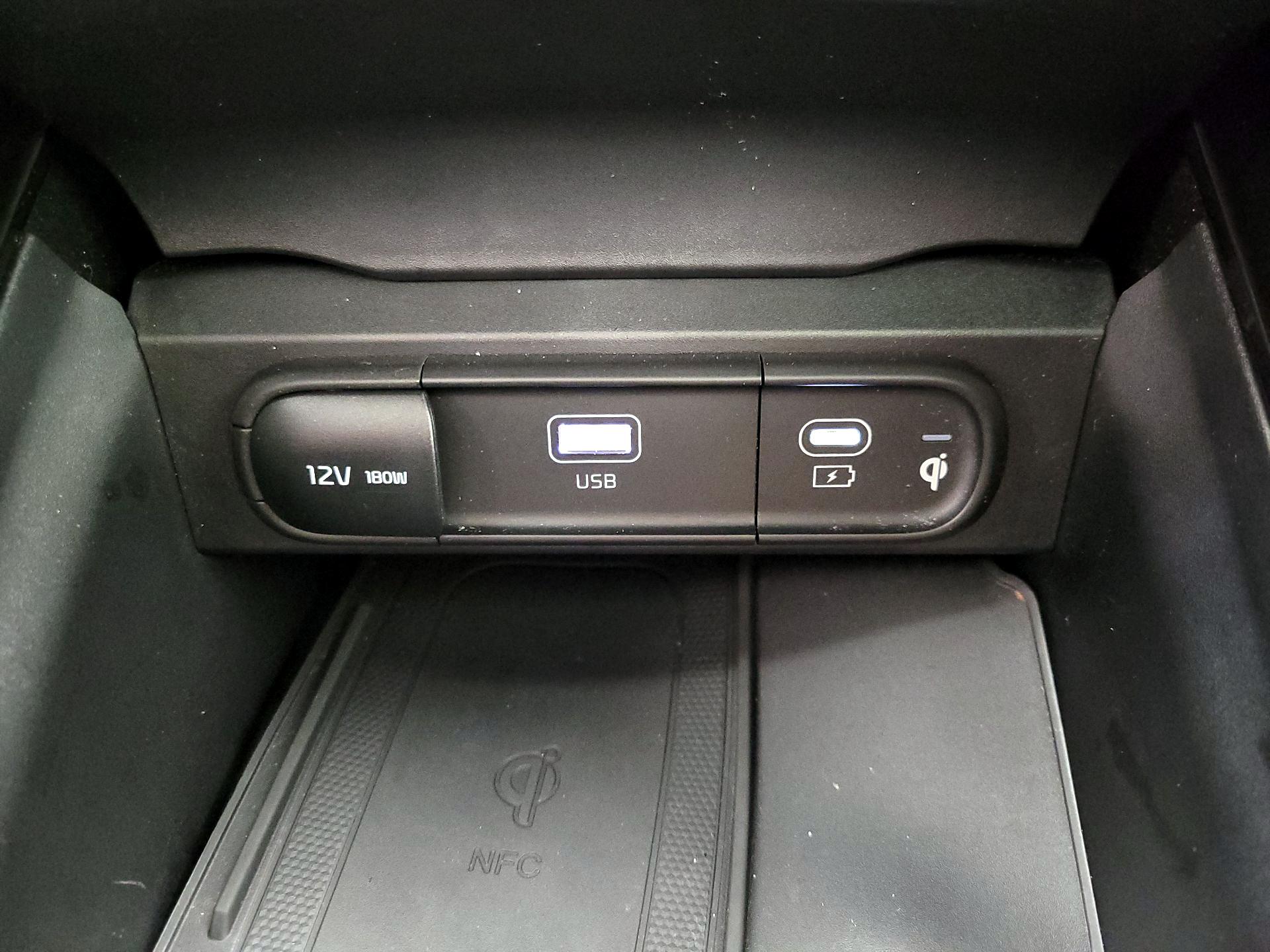 Thumbnail: 2023 Kia Telluride - 19