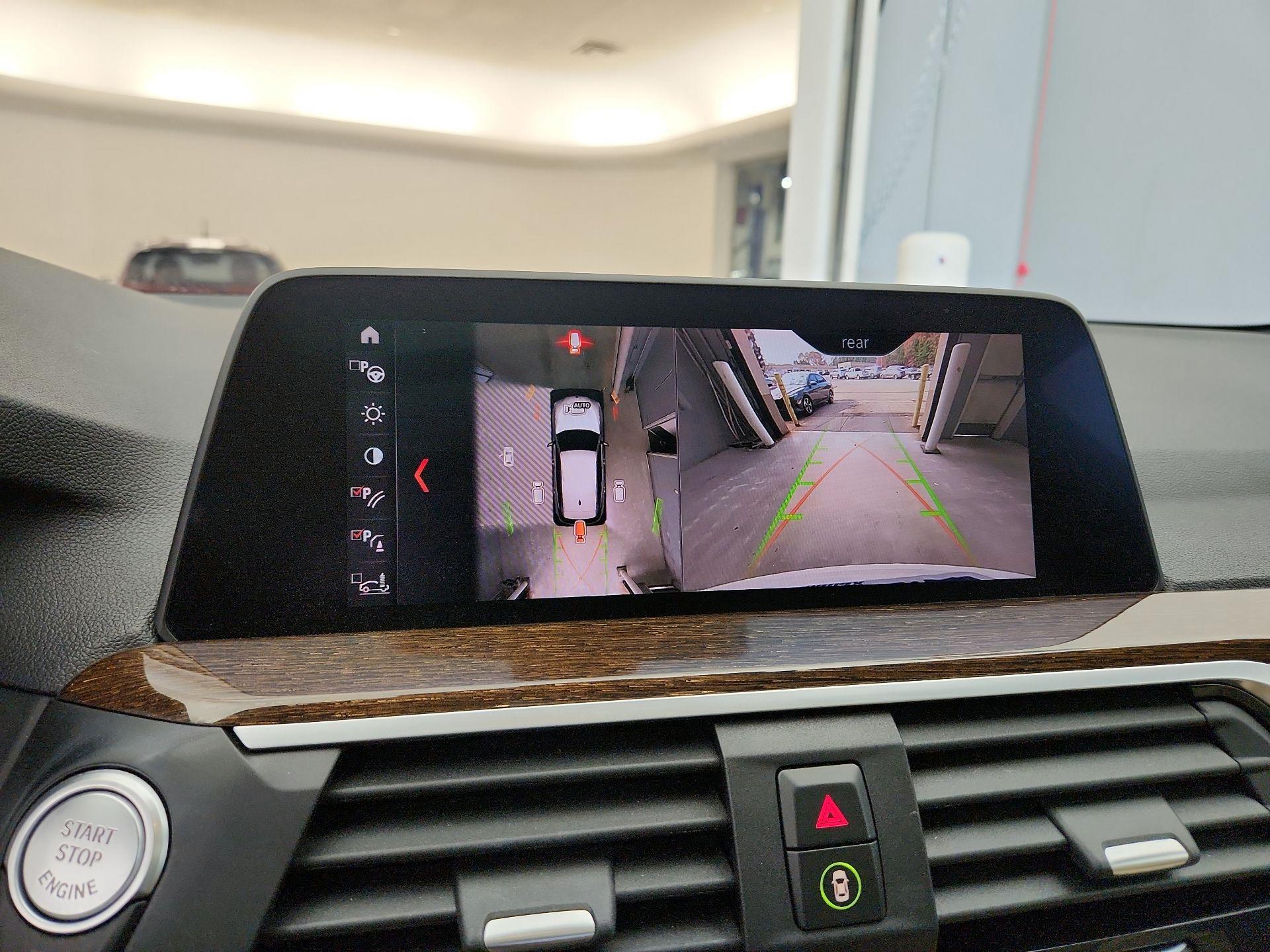 Thumbnail: 2021 BMW X3 - 15