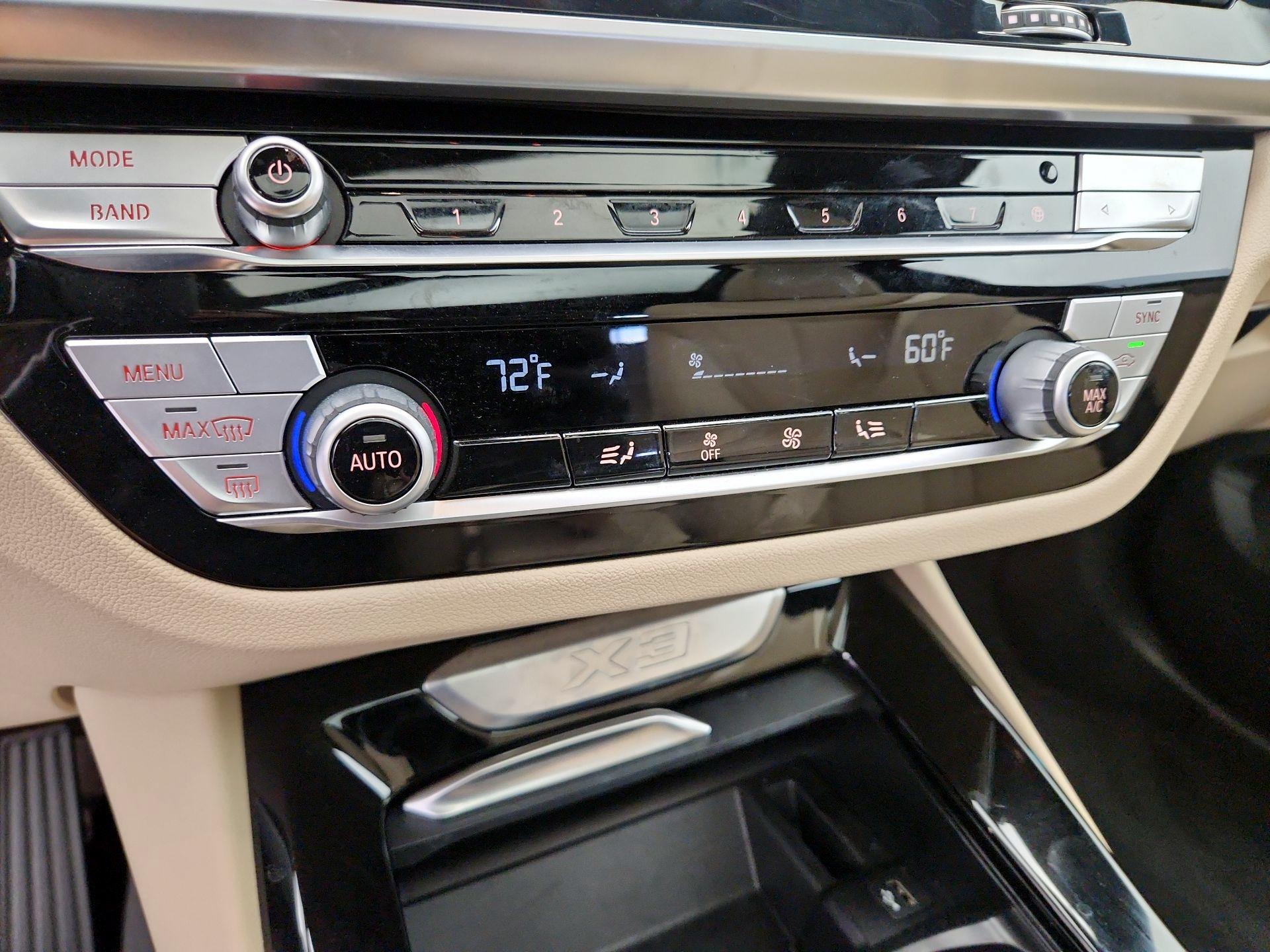 Thumbnail: 2021 BMW X3 - 17